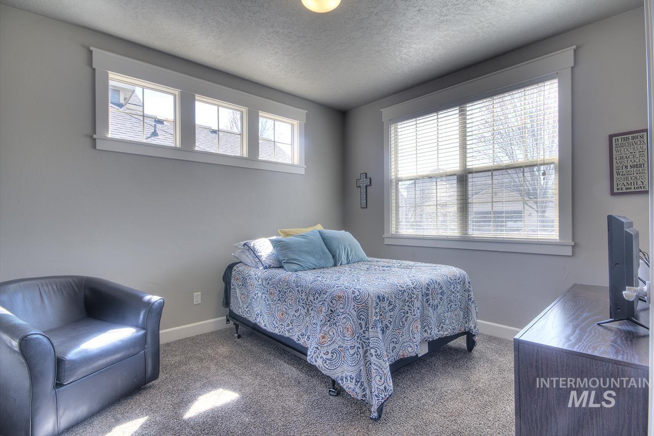 458 W Valentino St, Meridian, Idaho 83646, 3 Bedrooms, 2.5 Bathrooms, Residential For Sale, Price $630,900, 99002030