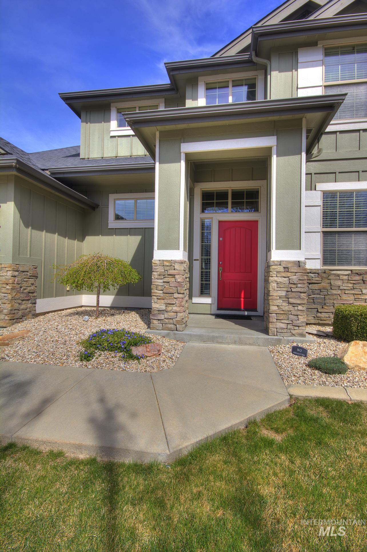 458 W Valentino St, Meridian, Idaho 83646, 3 Bedrooms, 2.5 Bathrooms, Residential For Sale, Price $630,900, 99002030