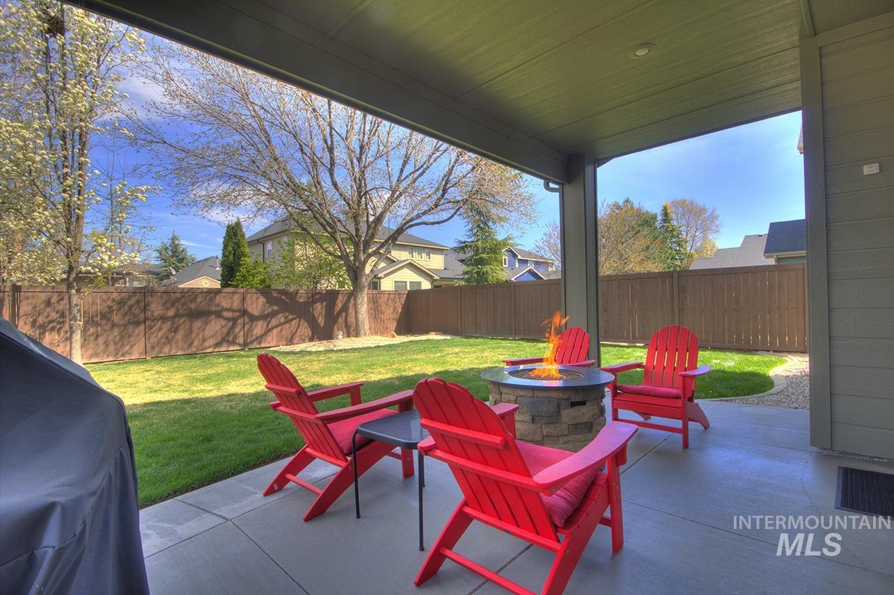 458 W Valentino St, Meridian, Idaho 83646, 3 Bedrooms, 2.5 Bathrooms, Residential For Sale, Price $630,900, 99002030