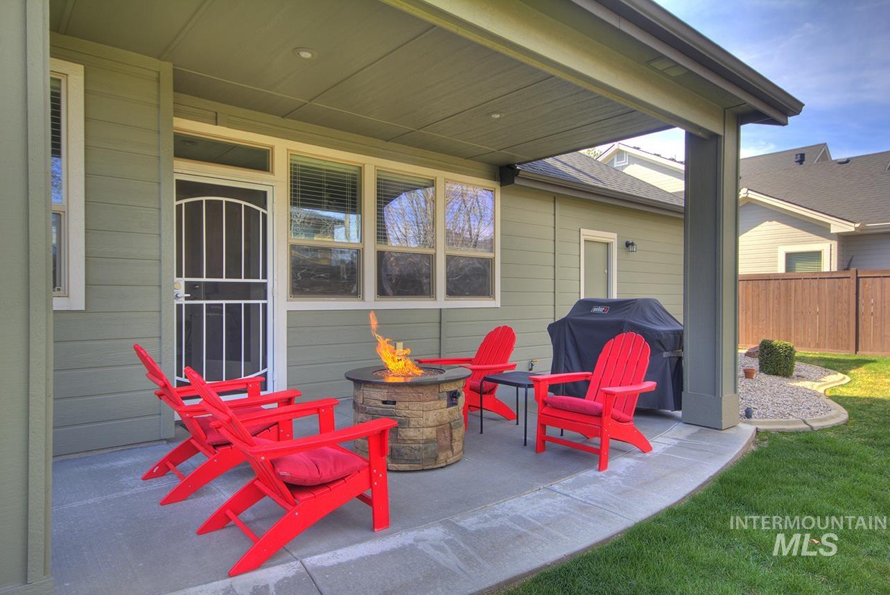 458 W Valentino St, Meridian, Idaho 83646, 3 Bedrooms, 2.5 Bathrooms, Residential For Sale, Price $630,900, 99002030