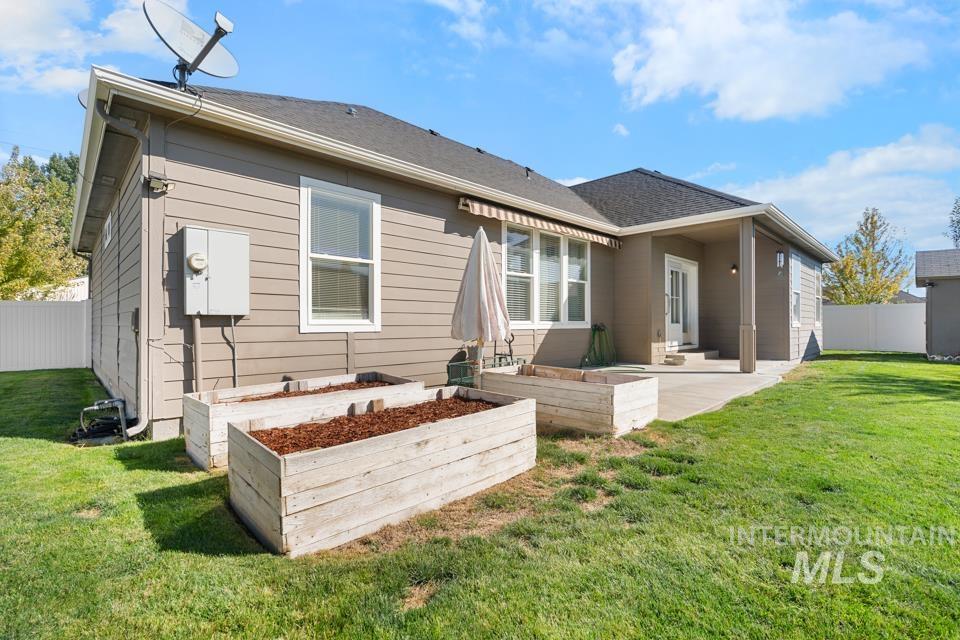 2580 NE 16th, Payette, Idaho 83661, 3 Bedrooms, 2 Bathrooms, Residential For Sale, Price $398,000, 99002031
