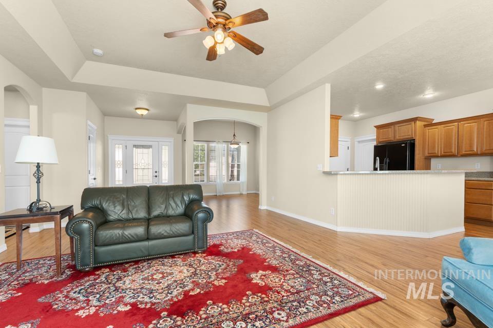 2580 NE 16th, Payette, Idaho 83661, 3 Bedrooms, 2 Bathrooms, Residential For Sale, Price $398,000, 99002031