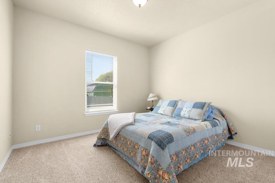 2580 NE 16th, Payette, Idaho 83661, 3 Bedrooms, 2 Bathrooms, Residential For Sale, Price $398,000, 99002031
