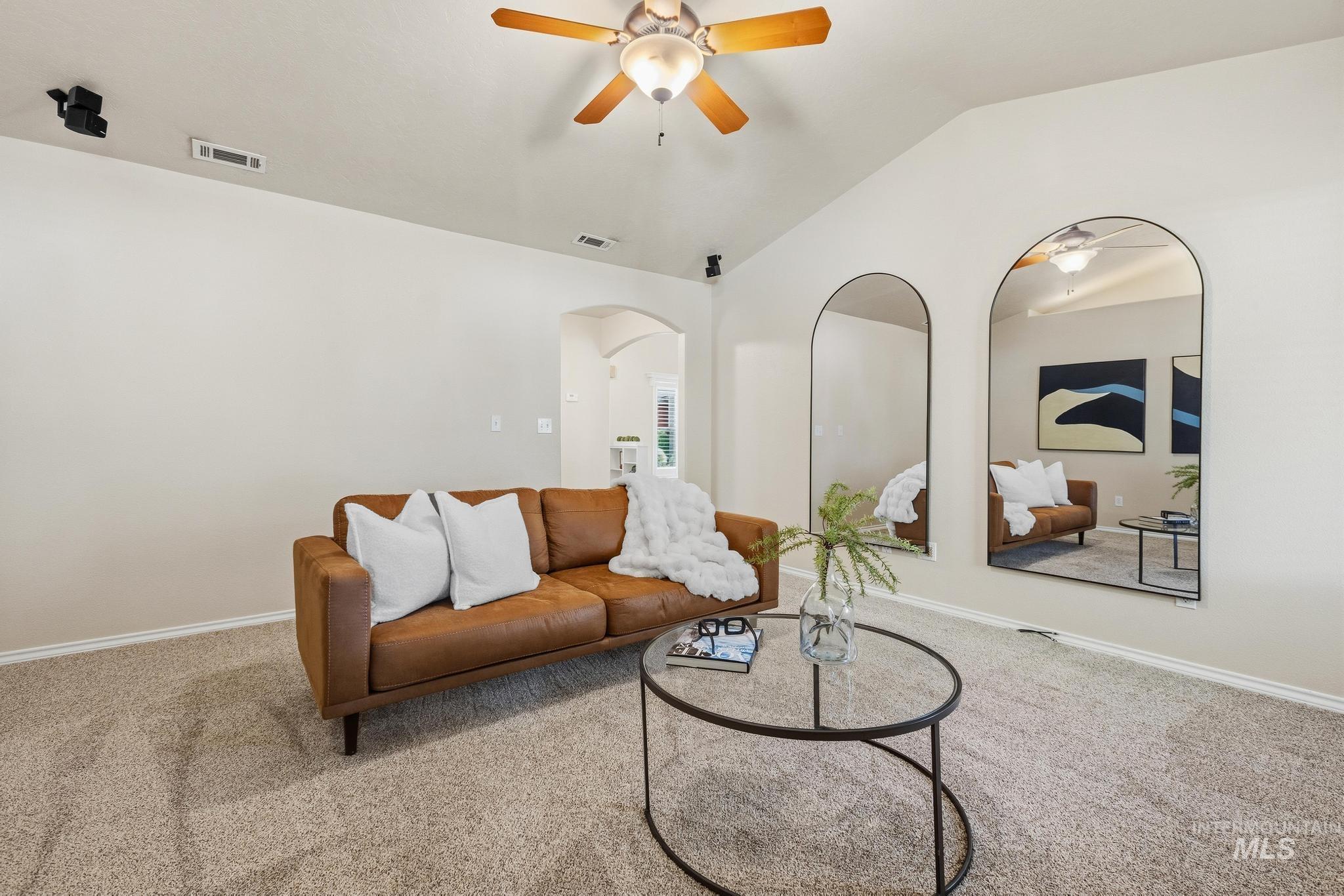 11060 W Box Canyon St, Star, Idaho 83669, 3 Bedrooms, 2 Bathrooms, Residential For Sale, Price $524,900, 99002032