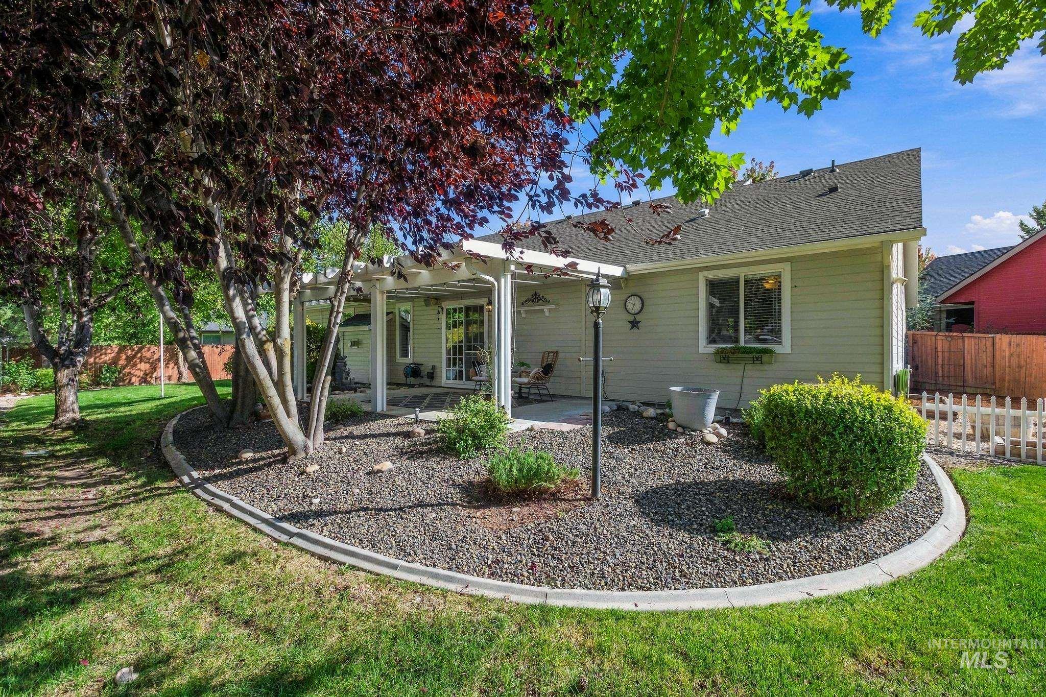 11060 W Box Canyon St, Star, Idaho 83669, 3 Bedrooms, 2 Bathrooms, Residential For Sale, Price $524,900, 99002032