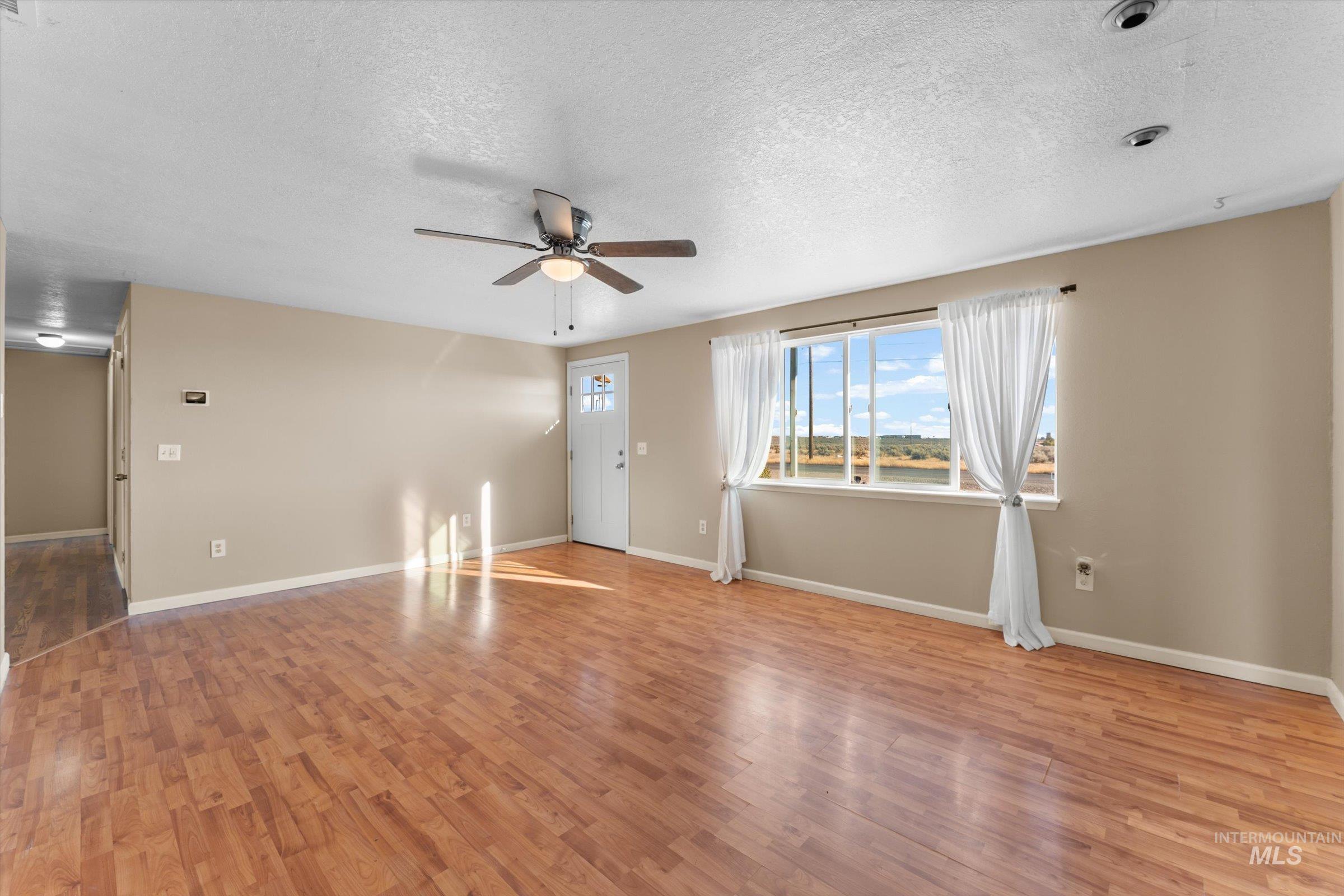 3044 NE Reservoir Rd, Mountain Home, Idaho 83647, 3 Bedrooms, 1 Bathroom, Residential For Sale, Price $474,900,MLS 99002034
