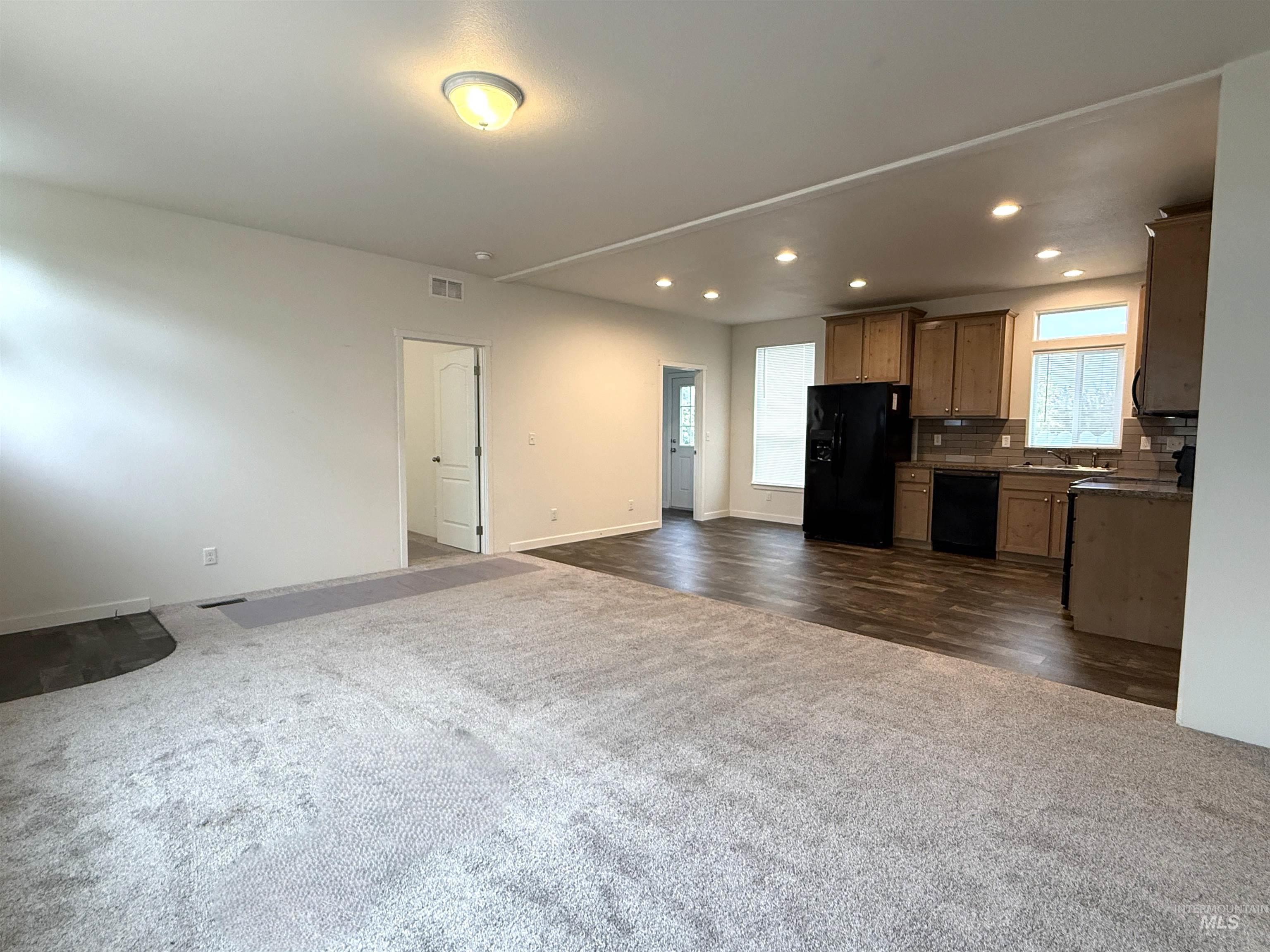 409 N 4th Avenue, Craigmont, Idaho 83523, 3 Bedrooms, 2 Bathrooms, Residential For Sale, Price $265,000,MLS 99002041