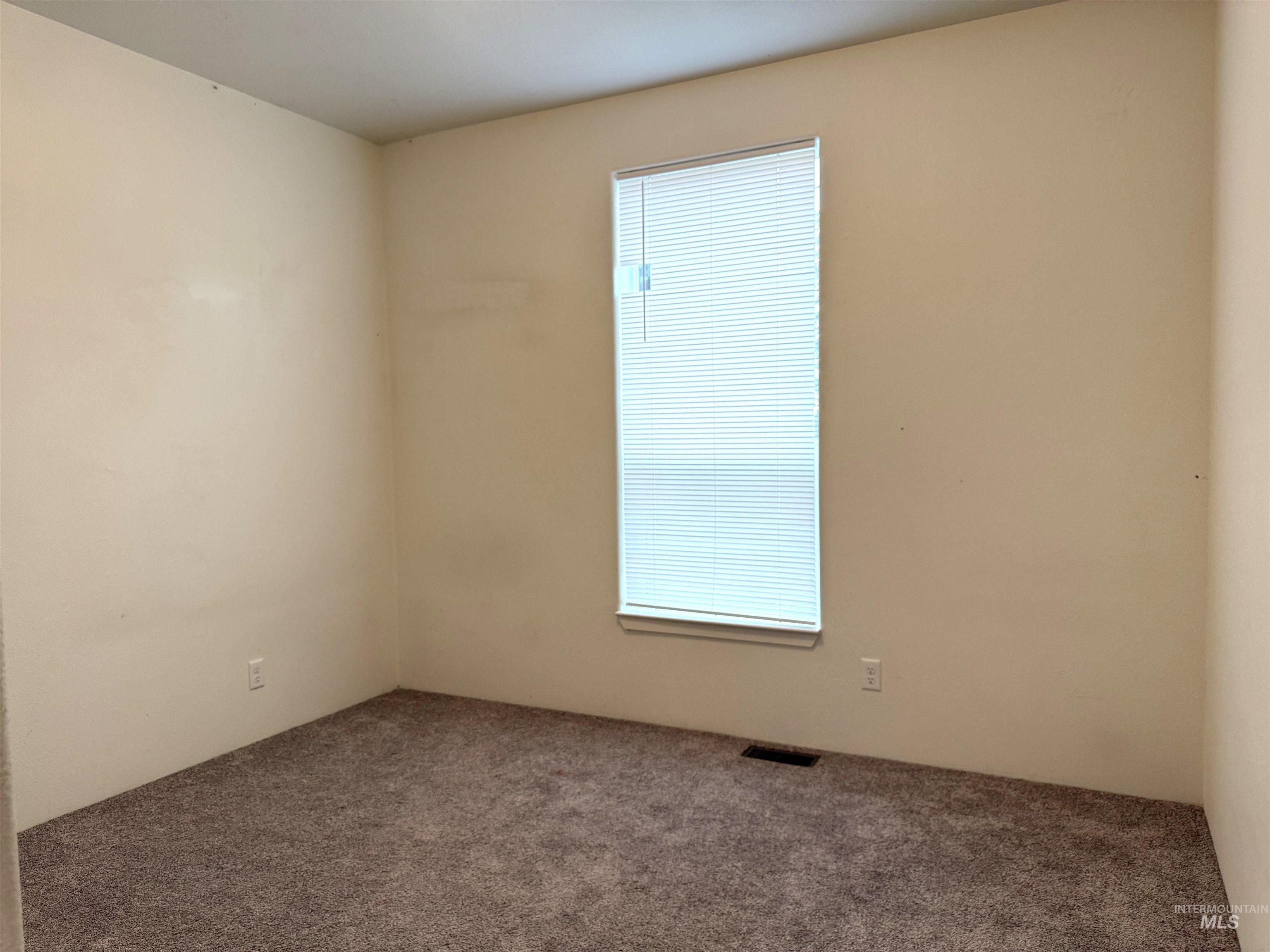 409 N 4th Avenue, Craigmont, Idaho 83523, 3 Bedrooms, 2 Bathrooms, Residential For Sale, Price $265,000,MLS 99002041