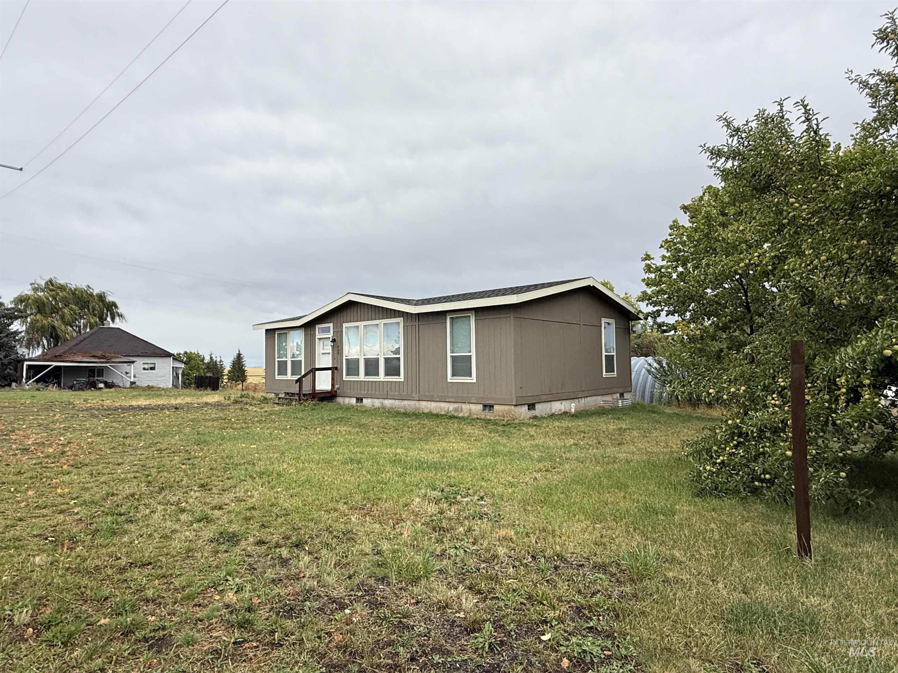 409 N 4th Avenue, Craigmont, Idaho 83523, 3 Bedrooms, 2 Bathrooms, Residential For Sale, Price $265,000,MLS 99002041