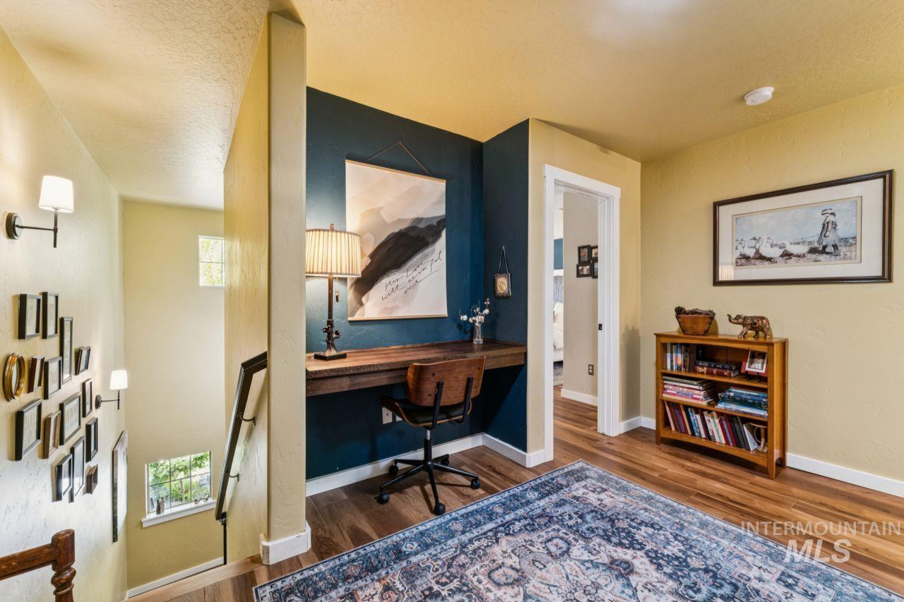 1322 N Seven Golds Ave, Eagle, Idaho 83616, 3 Bedrooms, 2.5 Bathrooms, Residential For Sale, Price $467,000, 99002042