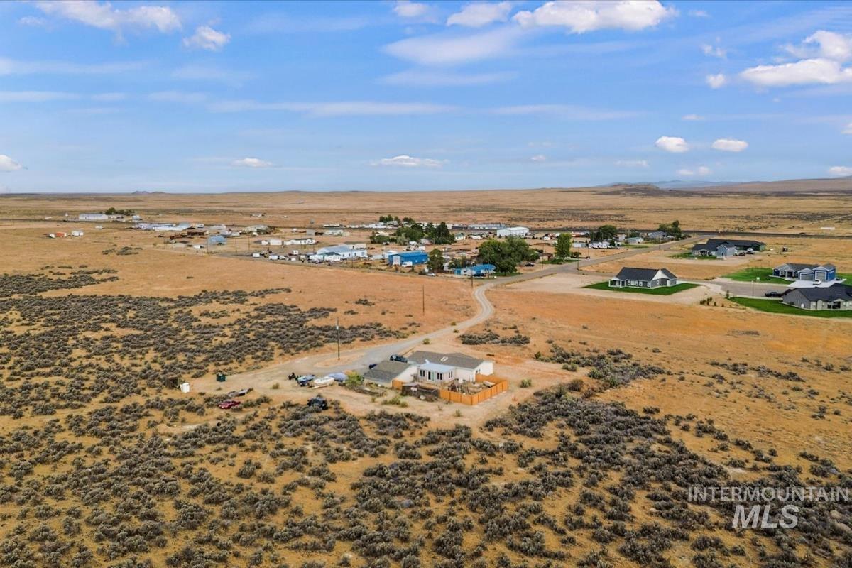 360 SW Midnight Blue Way, Mountain Home, Idaho 83647, 3 Bedrooms, 2 Bathrooms, Residential For Sale, Price $600,000,MLS 99002044