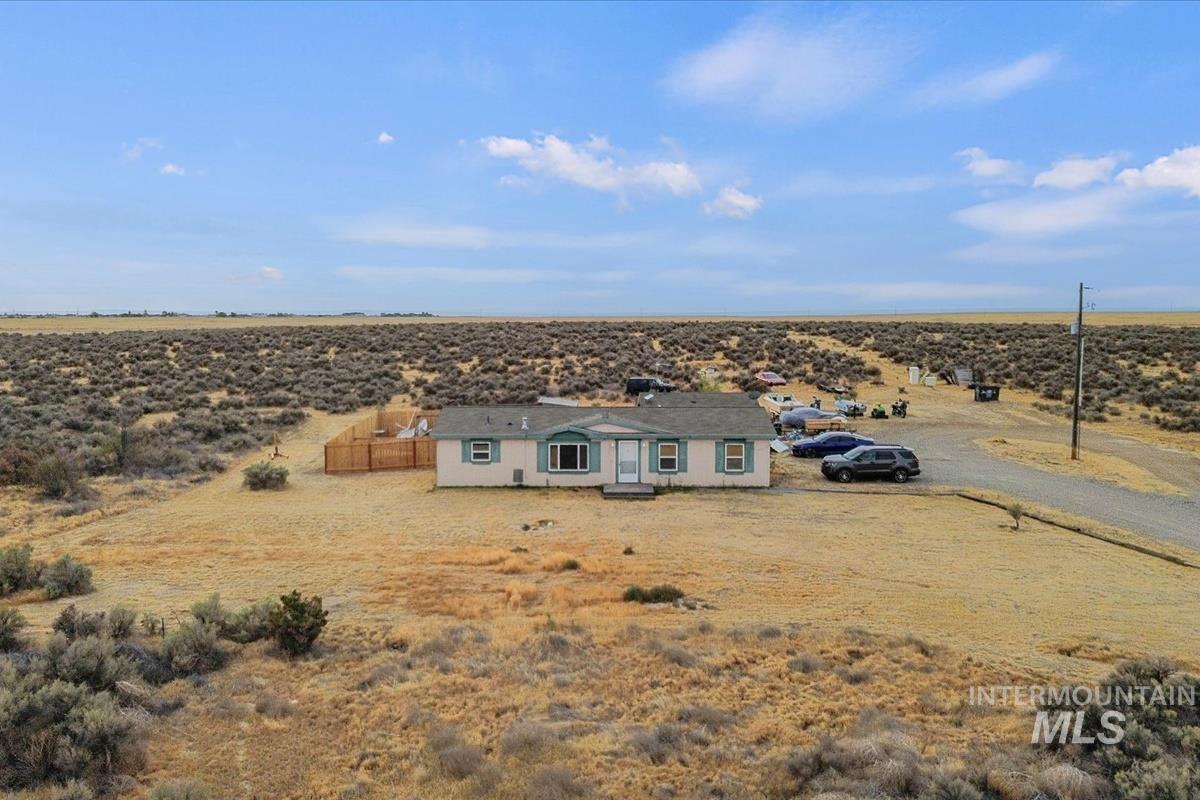 360 SW Midnight Blue Way, Mountain Home, Idaho 83647, 3 Bedrooms, 2 Bathrooms, Residential For Sale, Price $600,000,MLS 99002044