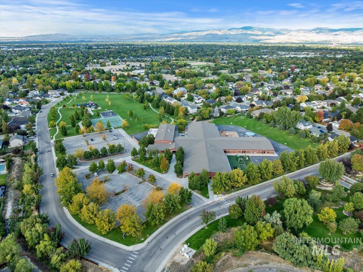 2109 S Rushmore, Boise, Idaho 83709, 3 Bedrooms, 2 Bathrooms, Residential For Sale, Price $599,000, 99002046