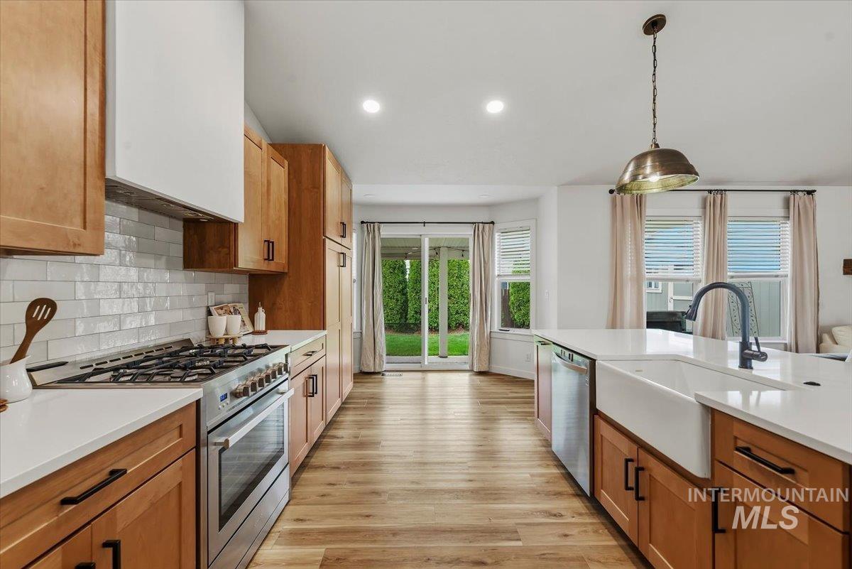 2109 S Rushmore, Boise, Idaho 83709, 3 Bedrooms, 2 Bathrooms, Residential For Sale, Price $599,000, 99002046