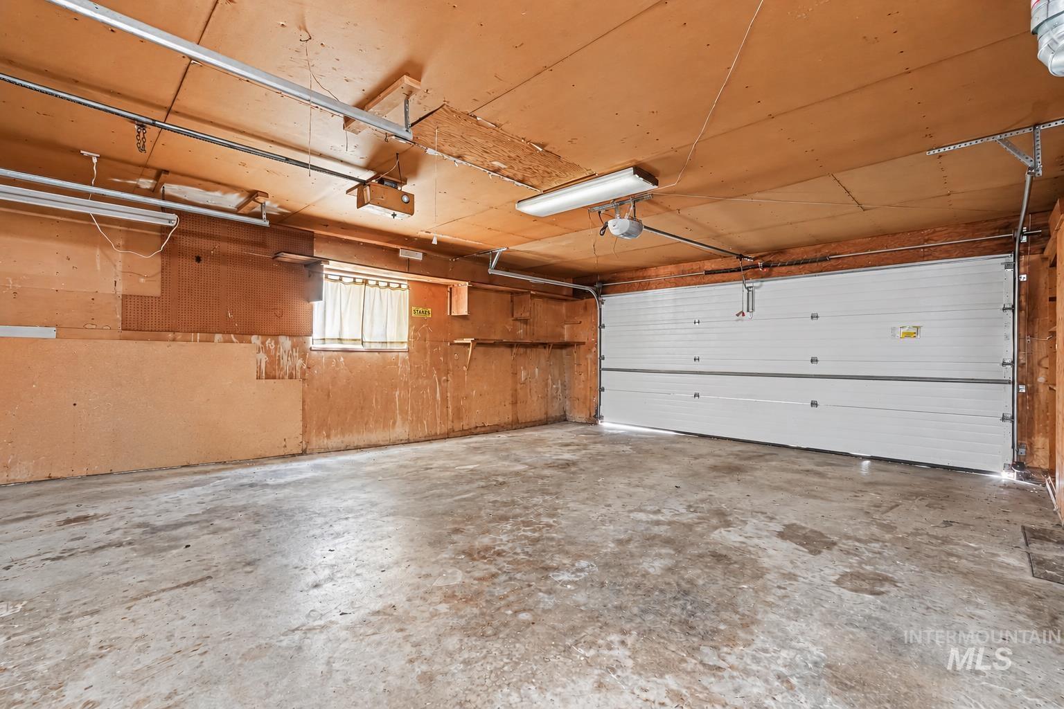 520 W Dakota Ave, Nampa, Idaho 83686, 3 Bedrooms, 2 Bathrooms, Residential For Sale, Price $404,880,MLS 99002047