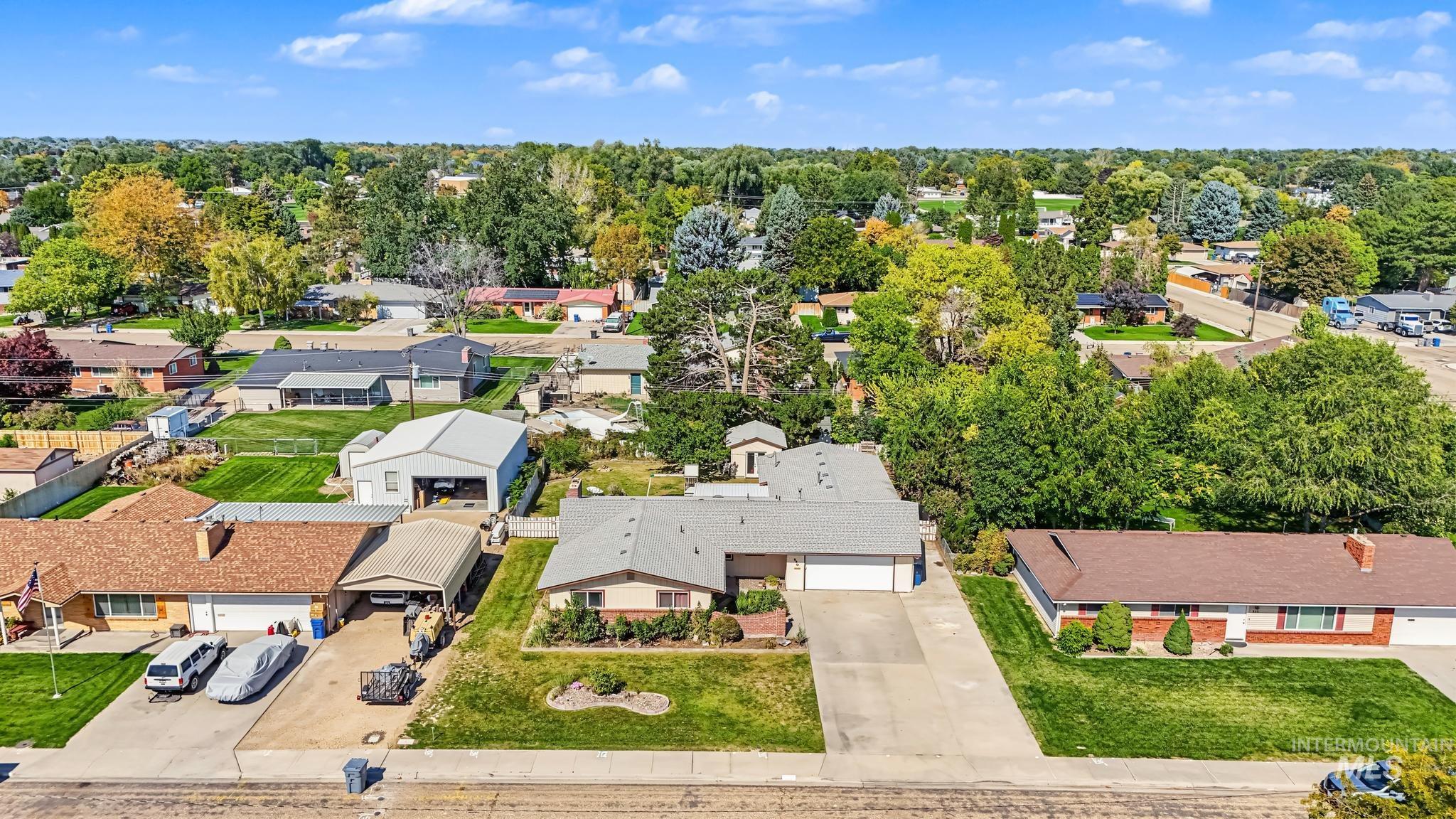 520 W Dakota Ave, Nampa, Idaho 83686, 3 Bedrooms, 2 Bathrooms, Residential For Sale, Price $404,880,MLS 99002047