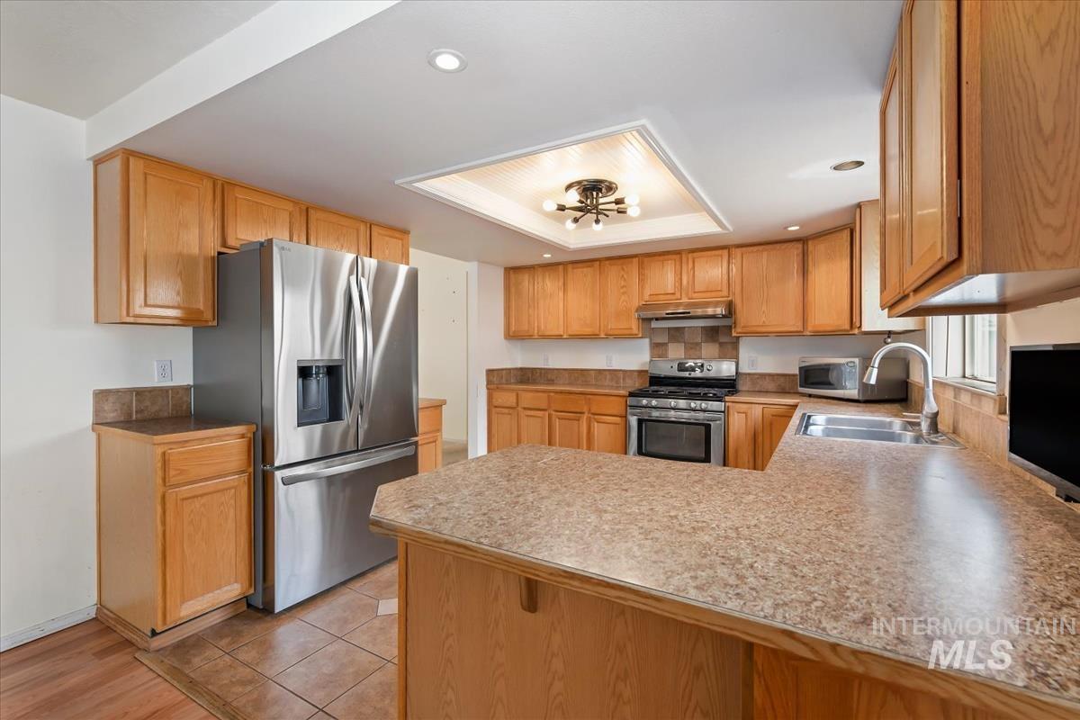 1620 Fairway Ct., Mountain Home, Idaho 83647, 3 Bedrooms, 2 Bathrooms, Residential For Sale, Price $348,500, 99002055