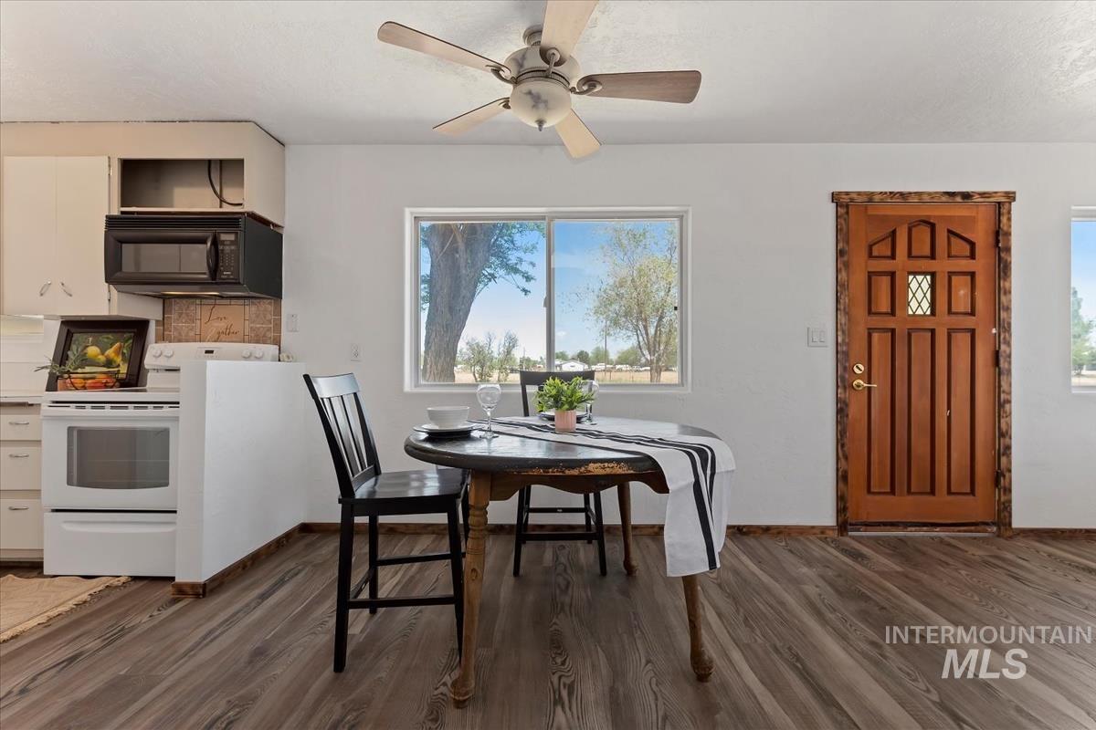 1325 ID-51, Mountain Home, Idaho 83647, 3 Bedrooms, 2.5 Bathrooms, Residential For Sale, Price $485,000,MLS 99002064