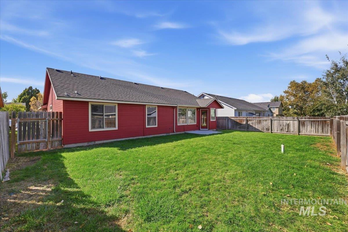 494 E Chateau Drive, Meridian, Idaho 83646, 3 Bedrooms, 2 Bathrooms, Residential For Sale, Price $419,000,MLS 99002072
