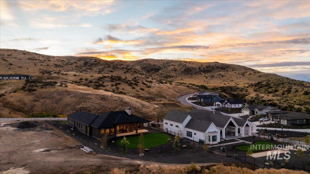 20373 N Swire Green Way, Boise, Idaho 83714, 3 Bedrooms, 3 Bathrooms, Residential For Sale, Price $1,464,900,MLS 99002078