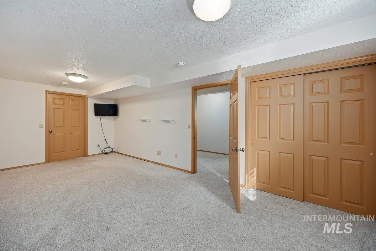 62 E 300 S, Burley, Idaho 83318, 4 Bedrooms, 3.5 Bathrooms, Residential For Sale, Price $649,000,MLS 99002081
