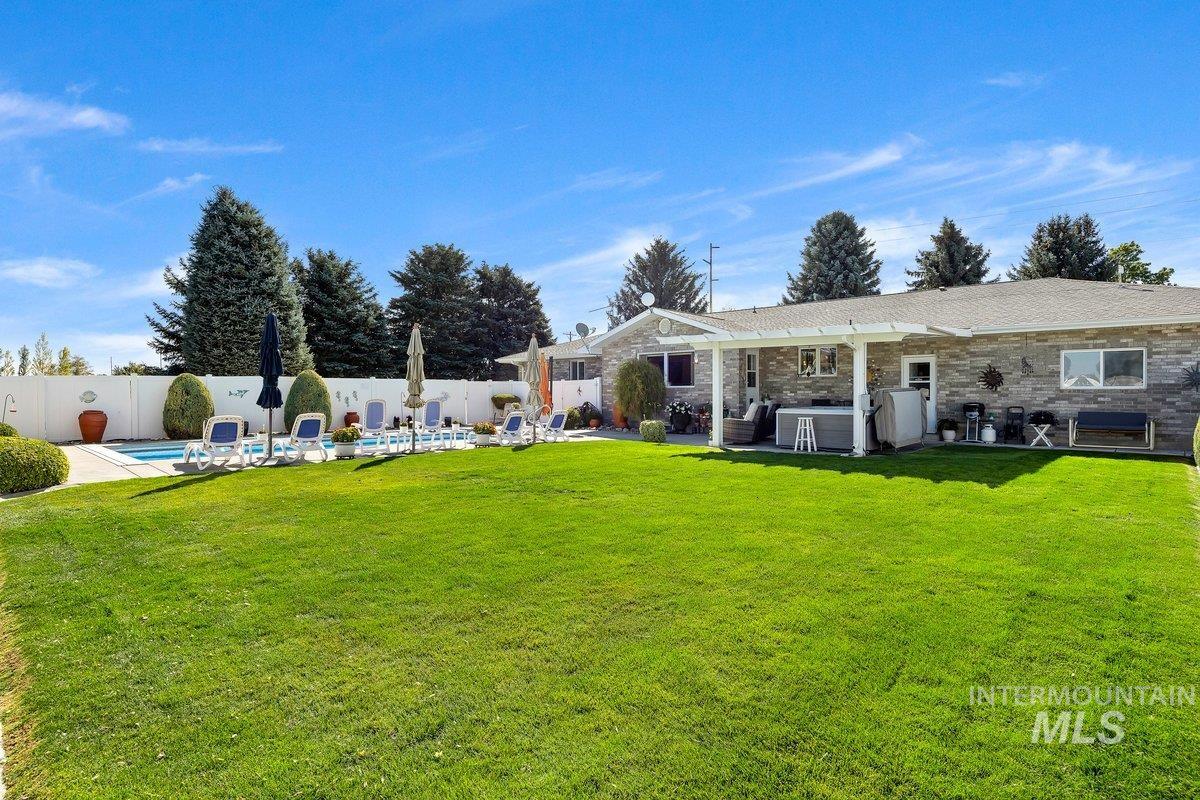 62 E 300 S, Burley, Idaho 83318, 4 Bedrooms, 3.5 Bathrooms, Residential For Sale, Price $649,000,MLS 99002081