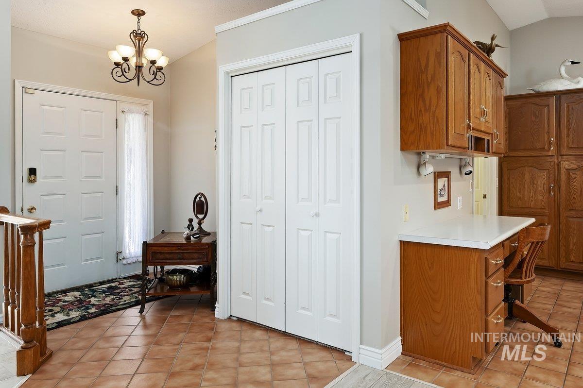 62 E 300 S, Burley, Idaho 83318, 4 Bedrooms, 3.5 Bathrooms, Residential For Sale, Price $649,000,MLS 99002081