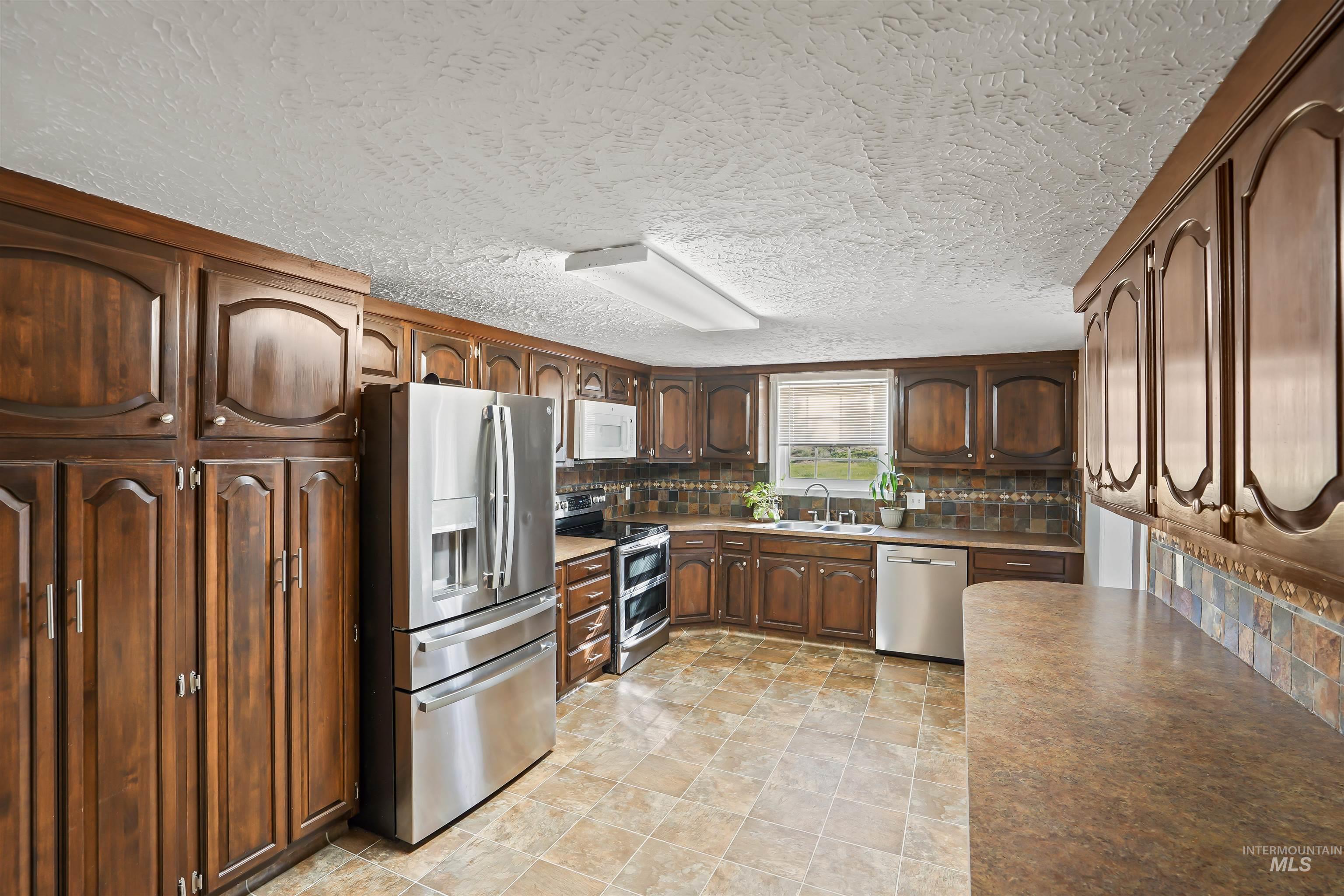 850 E 500 S, Declo, Idaho 83323, 5 Bedrooms, 2 Bathrooms, Residential For Sale, Price $475,000,MLS 99002086