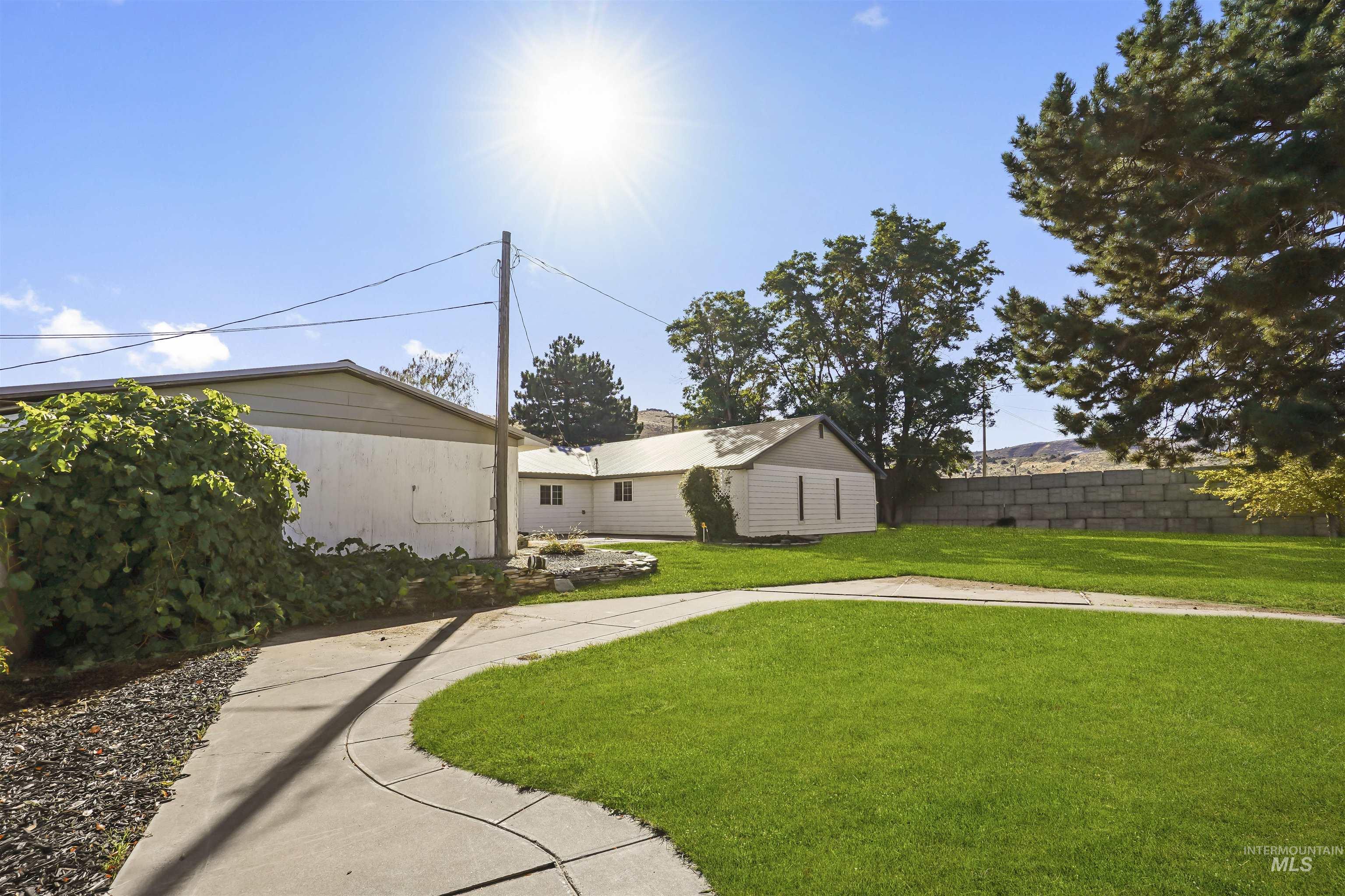 850 E 500 S, Declo, Idaho 83323, 5 Bedrooms, 2 Bathrooms, Residential For Sale, Price $475,000,MLS 99002086