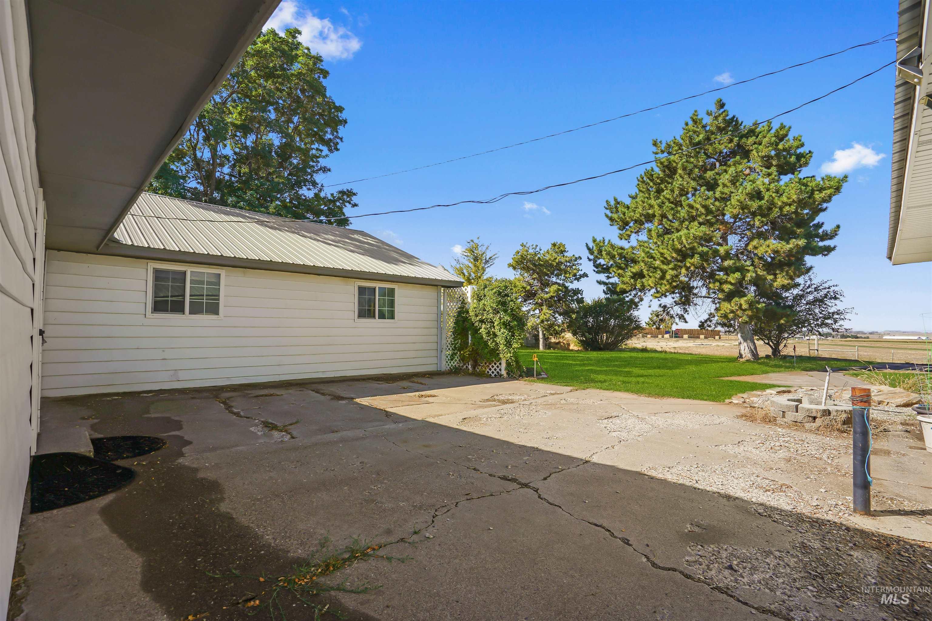 850 E 500 S, Declo, Idaho 83323, 5 Bedrooms, 2 Bathrooms, Residential For Sale, Price $475,000,MLS 99002086