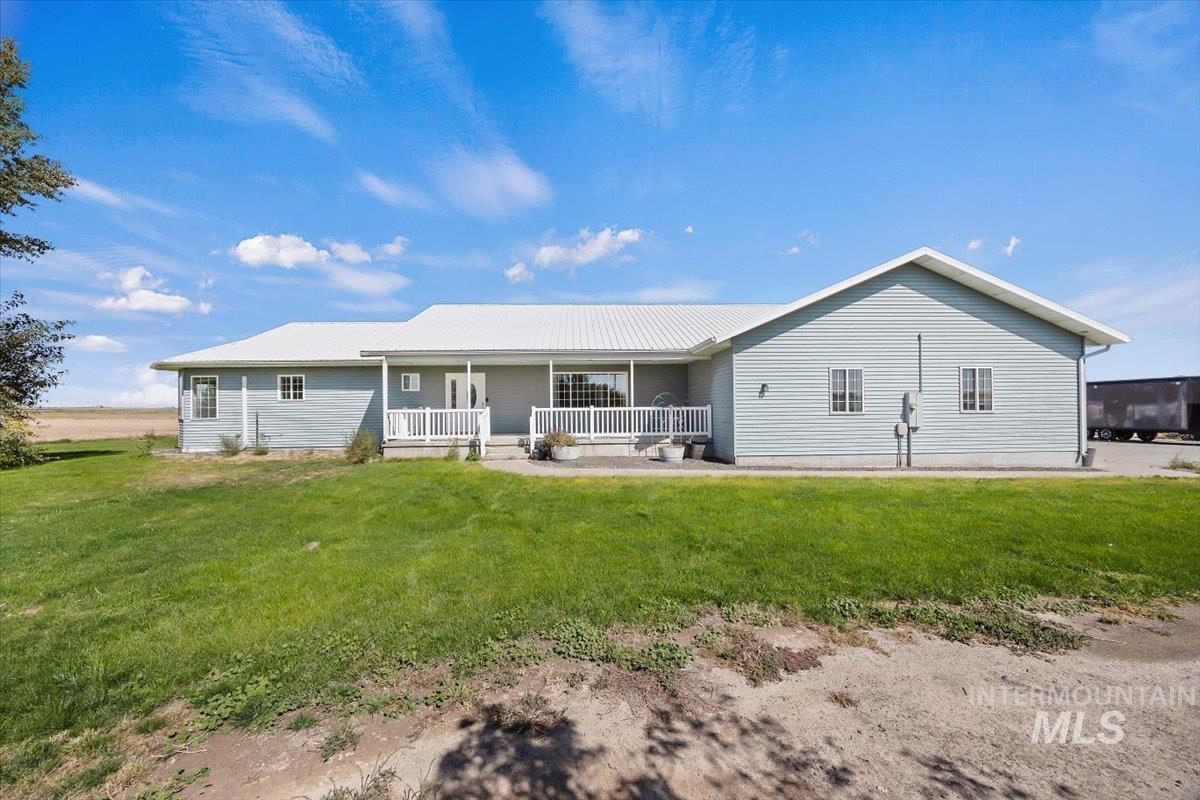 1854 E 3700 N, Filer, Idaho 83328, 4 Bedrooms, 3 Bathrooms, Residential For Sale, Price $725,000,MLS 99002087