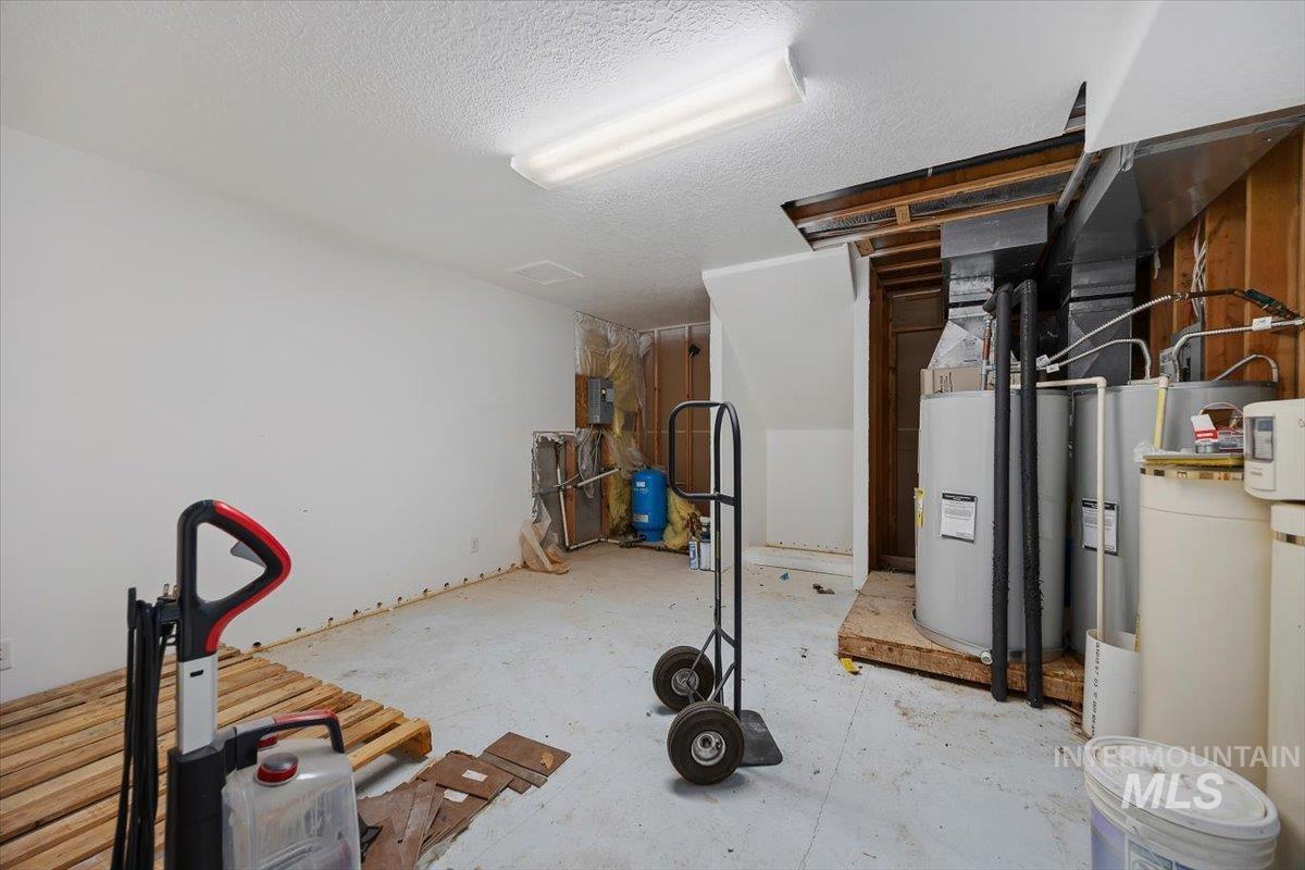 1854 E 3700 N, Filer, Idaho 83328, 4 Bedrooms, 3 Bathrooms, Residential For Sale, Price $725,000,MLS 99002087