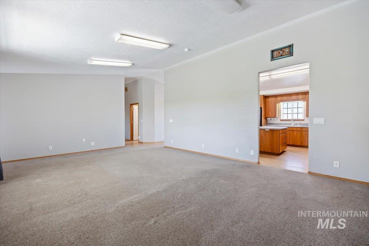 1854 E 3700 N, Filer, Idaho 83328, 4 Bedrooms, 3 Bathrooms, Residential For Sale, Price $725,000,MLS 99002087