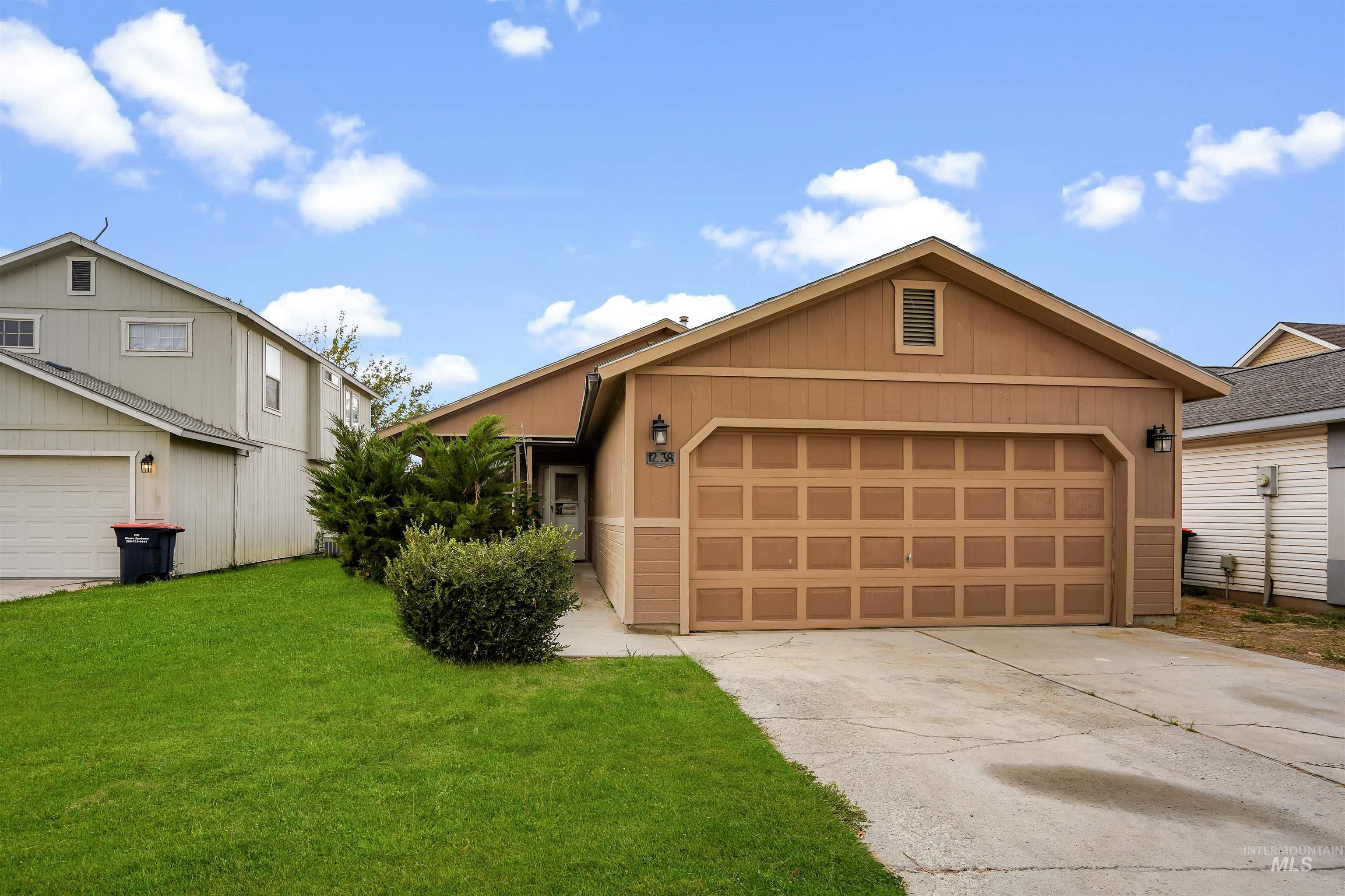 1238 Inca Dr, Twin Falls, Idaho 83301, 3 Bedrooms, 2 Bathrooms, Residential For Sale, Price $315,000,MLS 99002090