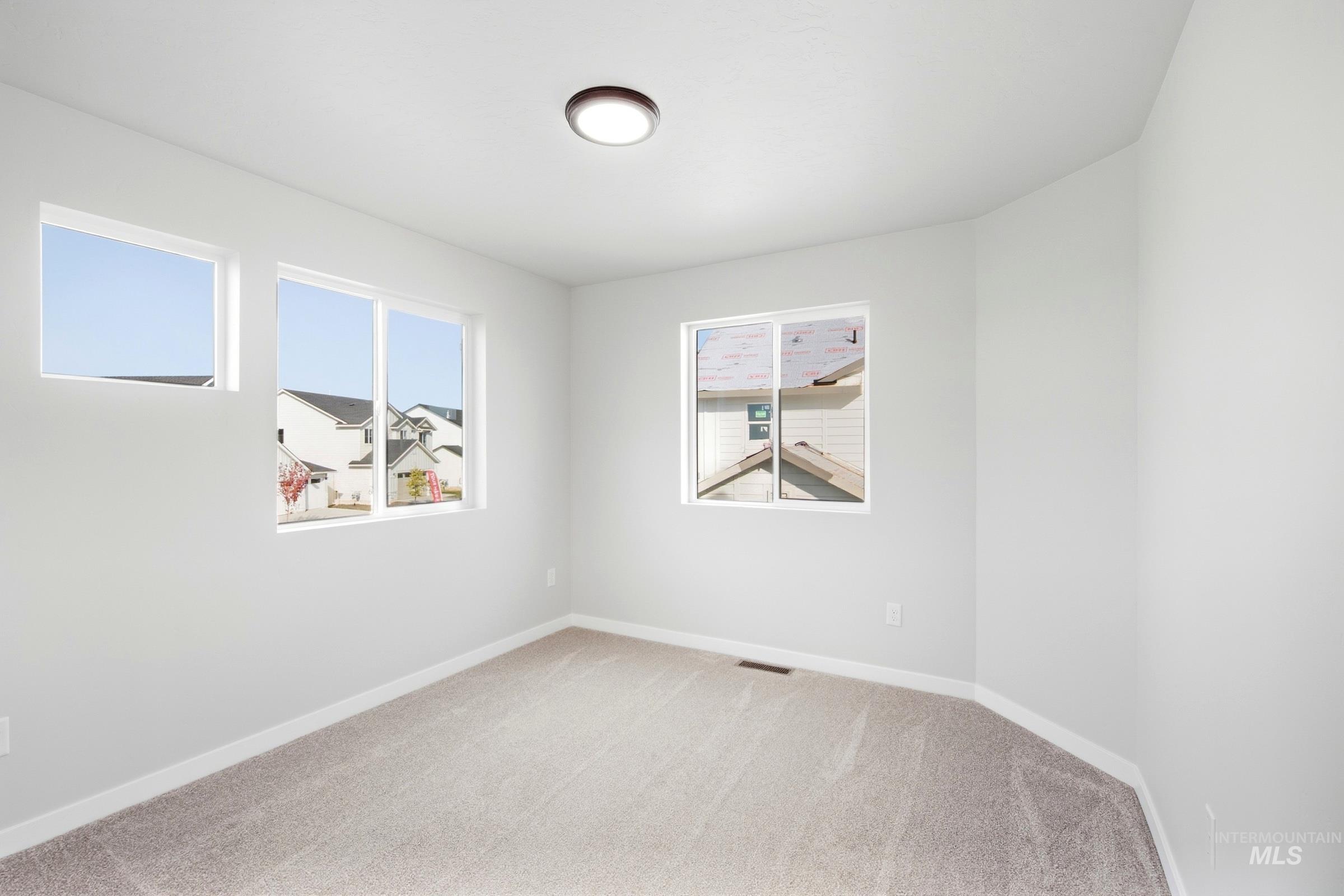 7435 W Newtown Dr, Eagle, Idaho 83616, 3 Bedrooms, 2.5 Bathrooms, Residential For Sale, Price $461,990,MLS 99002094