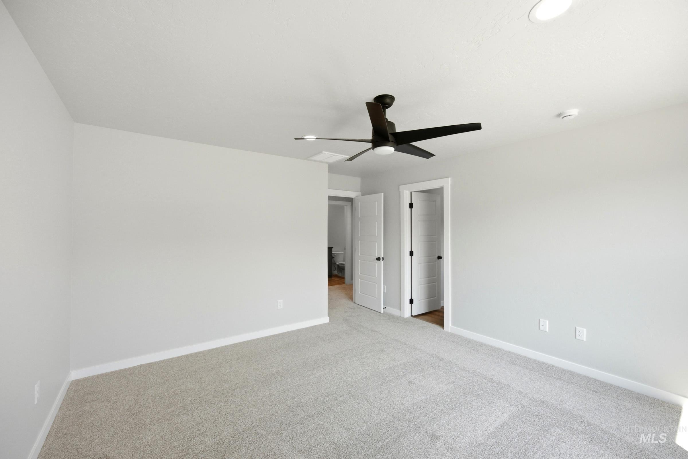 6746 S Arista Ave, Boise, Idaho 83709, 3 Bedrooms, 2.5 Bathrooms, Residential For Sale, Price $427,995,MLS 99002109