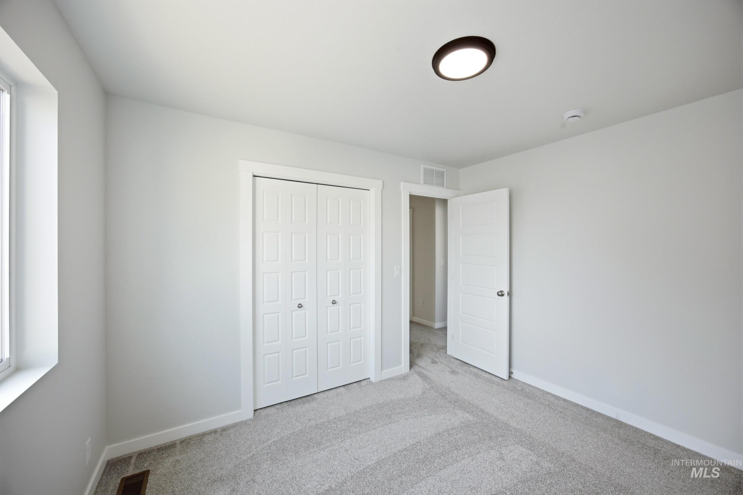 6762 S Arista Ave, Boise, Idaho 83709, 3 Bedrooms, 2.5 Bathrooms, Residential For Sale, Price $433,995,MLS 99002111