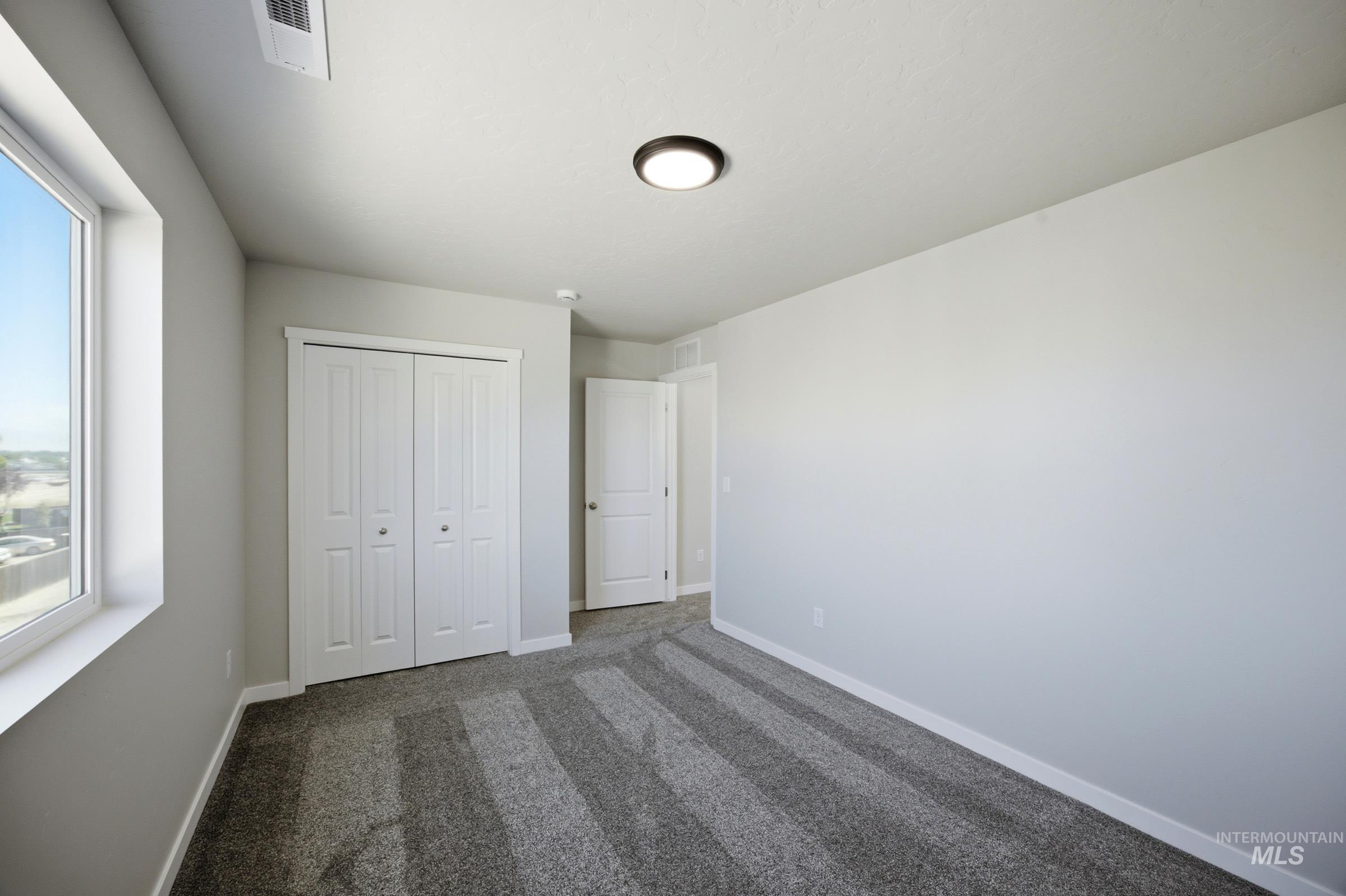 2239 N 8th E St, Mountain Home, Idaho 83647, 5 Bedrooms, 3 Bathrooms, Residential For Sale, Price $464,990,MLS 99002114