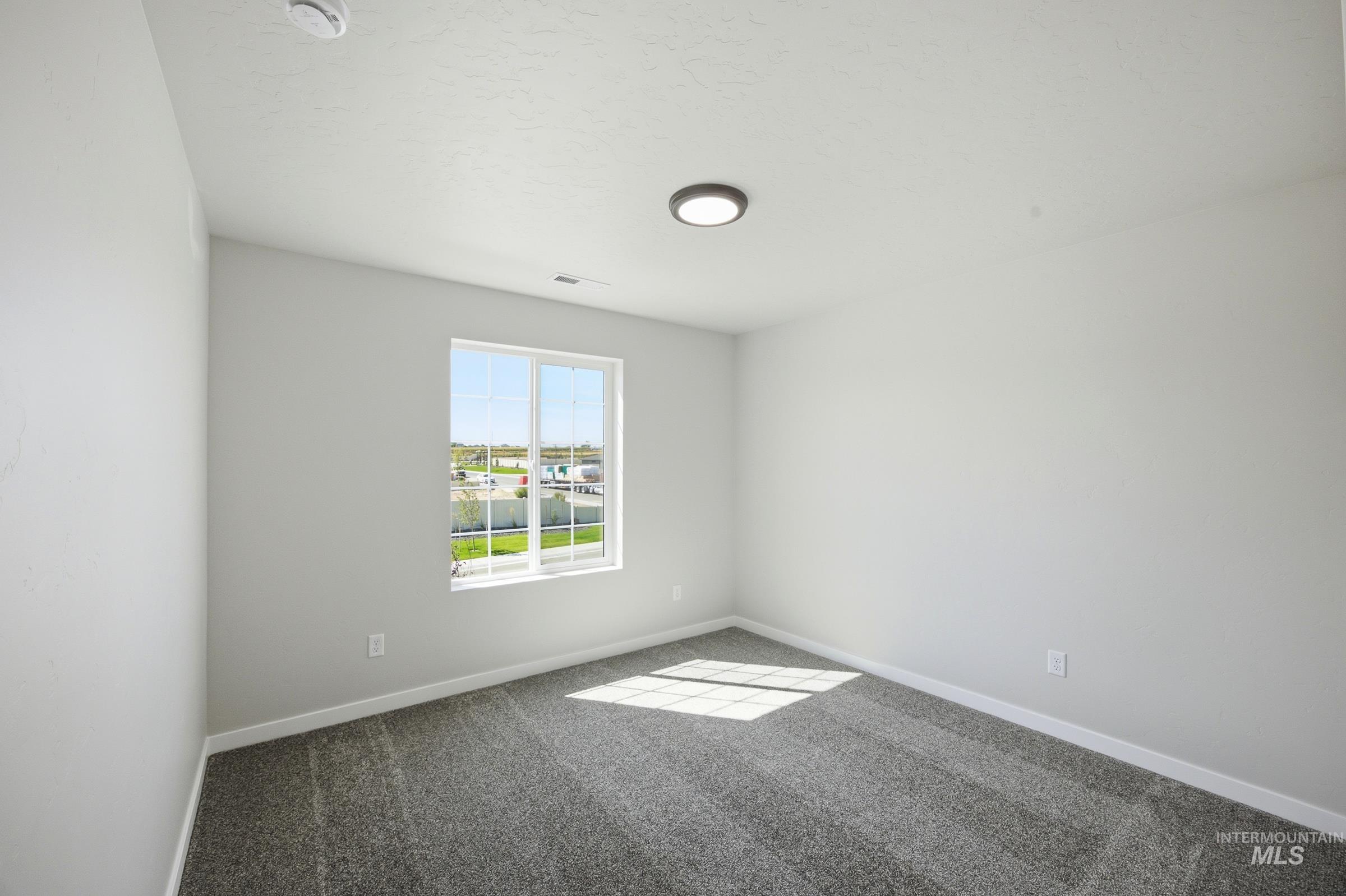 2239 N 8th E St, Mountain Home, Idaho 83647, 5 Bedrooms, 3 Bathrooms, Residential For Sale, Price $464,990,MLS 99002114