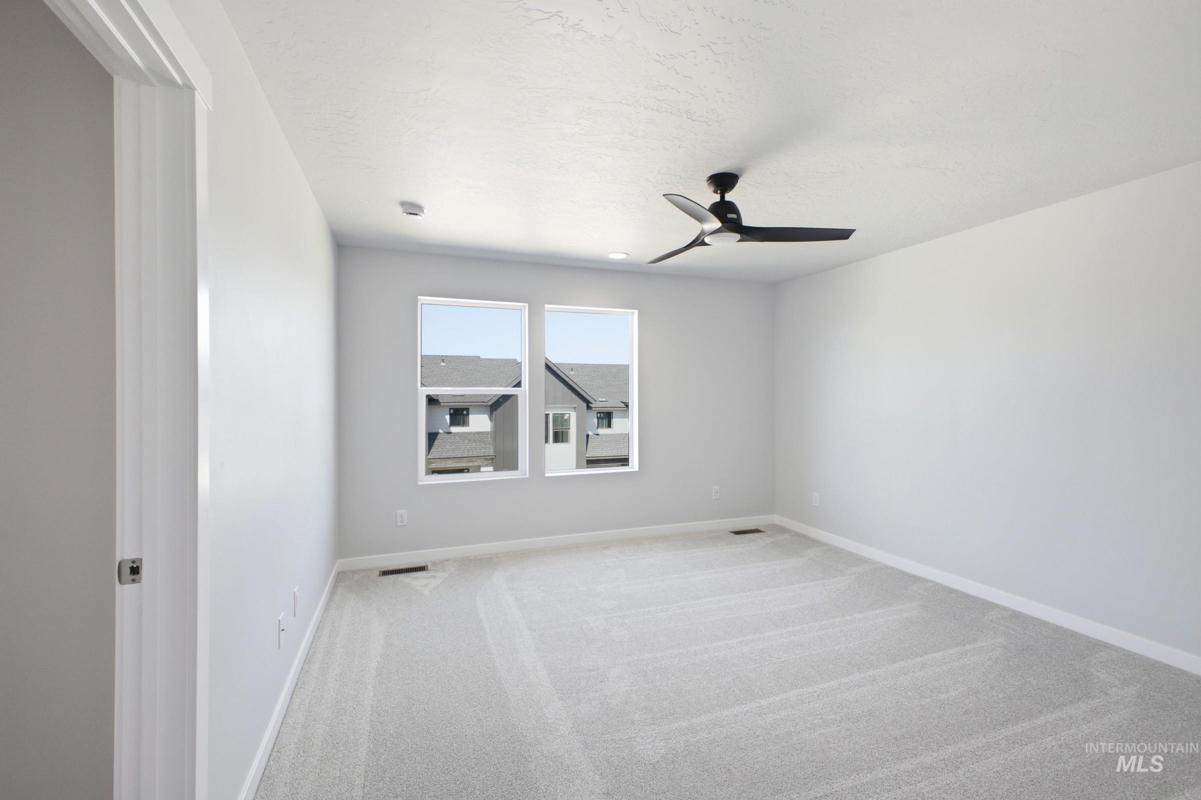 6983 S Spindlebush Ave, Boise, Idaho 83709, 3 Bedrooms, 2.5 Bathrooms, Residential For Sale, Price $426,995,MLS 99002115