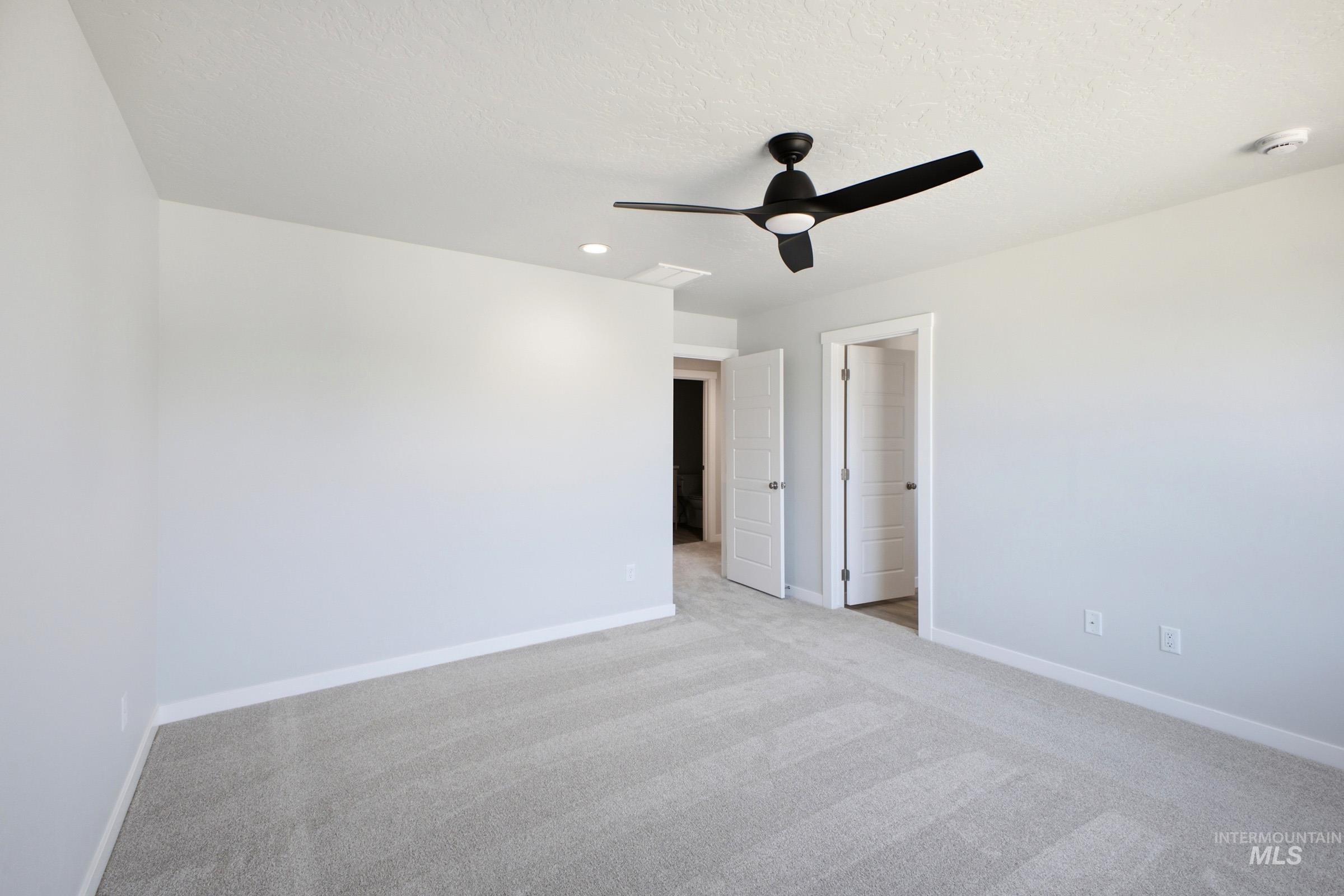 6983 S Spindlebush Ave, Boise, Idaho 83709, 3 Bedrooms, 2.5 Bathrooms, Residential For Sale, Price $426,995,MLS 99002115