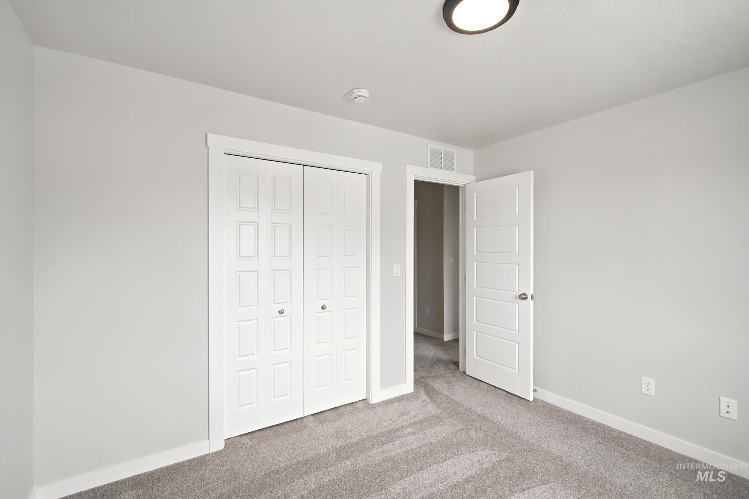 6987 S Spindlebush Ave, Boise, Idaho 83709, 3 Bedrooms, 2.5 Bathrooms, Residential For Sale, Price $426,995,MLS 99002116