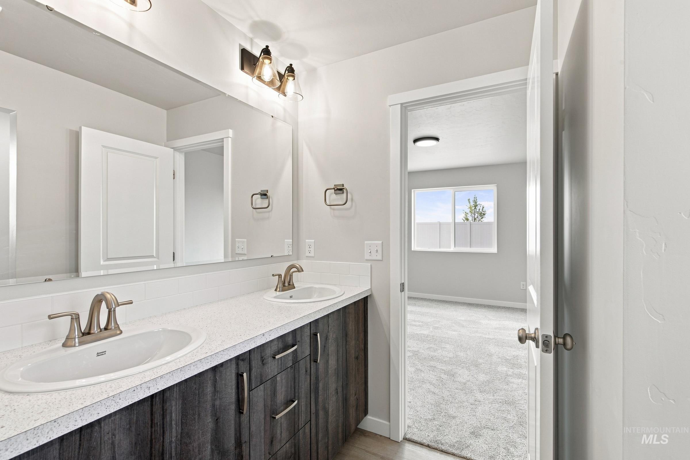 2295 N 8th E St, Mountain Home, Idaho 83647, 3 Bedrooms, 2 Bathrooms, Residential For Sale, Price $394,990, 99002125