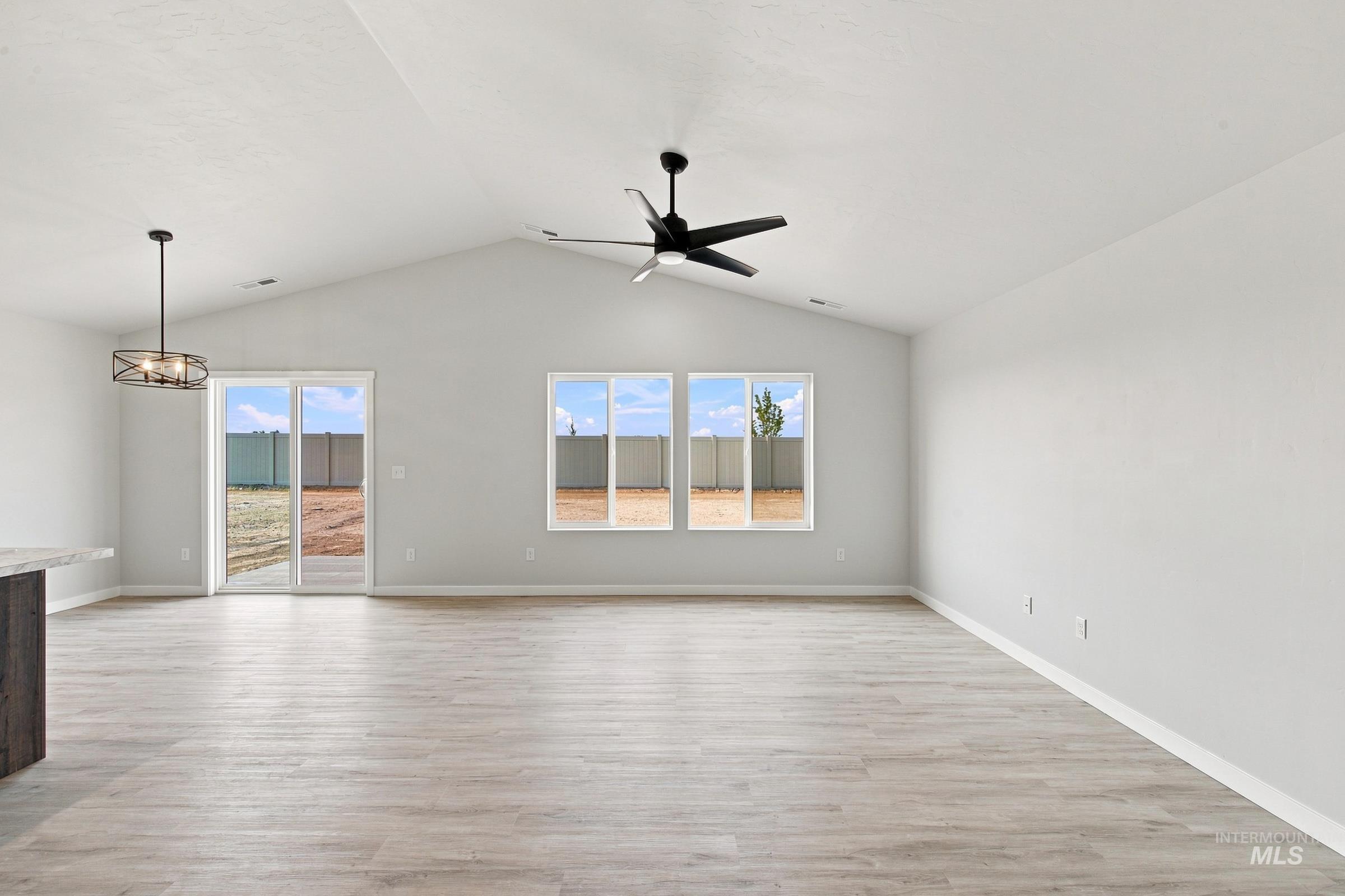 2295 N 8th E St, Mountain Home, Idaho 83647, 3 Bedrooms, 2 Bathrooms, Residential For Sale, Price $394,990, 99002125