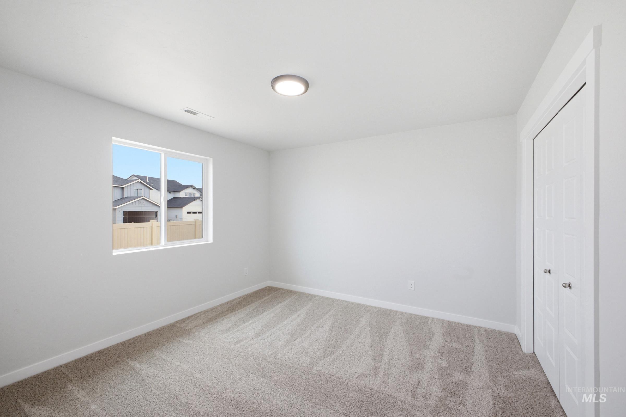 3871 W Lakehills St, Meridian, Idaho 83642, 4 Bedrooms, 2 Bathrooms, Residential For Sale, Price $479,990, 99002144