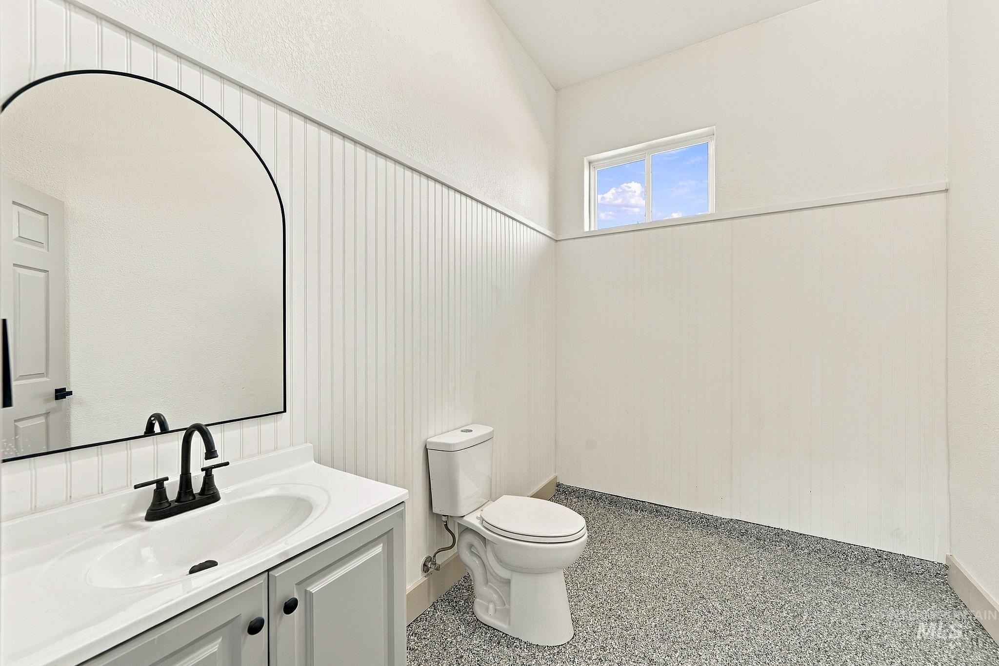 7 Willow Way, Cascade, Idaho 83611, 6 Bedrooms, 3.5 Bathrooms, Residential For Sale, Price $999,000,MLS 99002145
