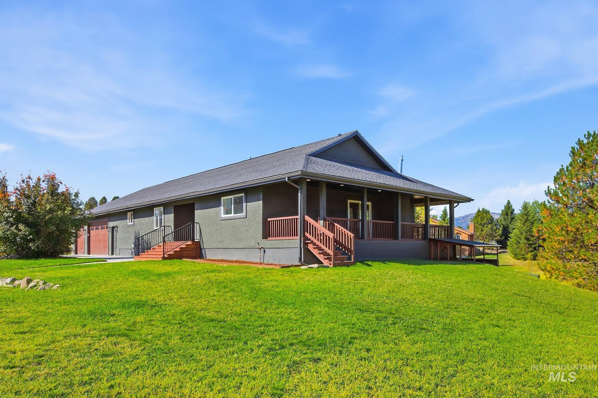 7 Willow Way, Cascade, Idaho 83611, 6 Bedrooms, 3.5 Bathrooms, Residential For Sale, Price $999,000,MLS 99002145