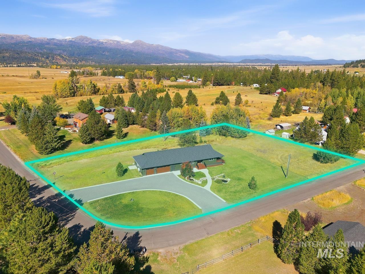 7 Willow Way, Cascade, Idaho 83611, 6 Bedrooms, 3.5 Bathrooms, Residential For Sale, Price $949,000,MLS 99002145