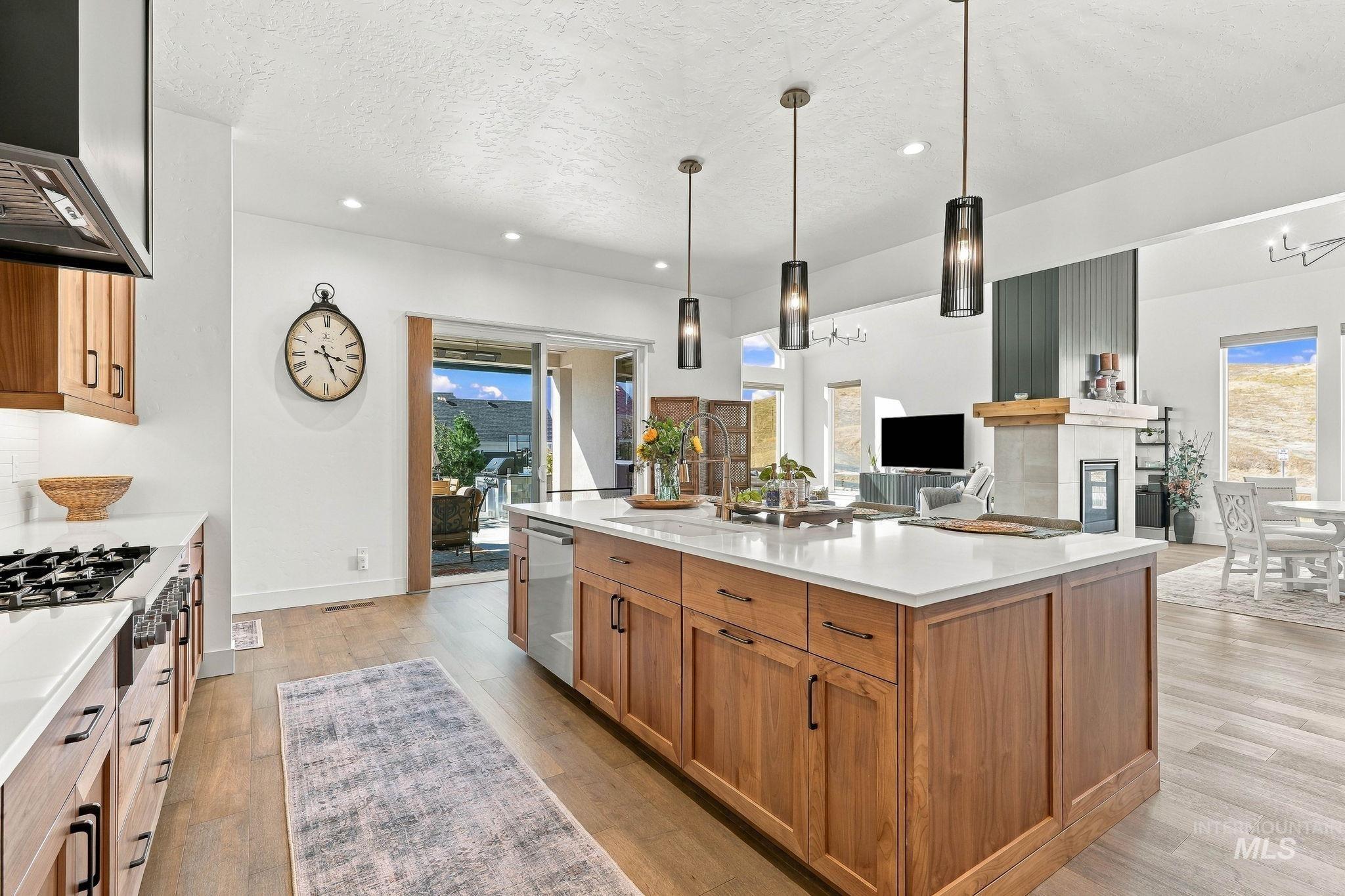 14567 N Whitefish Way, Boise, Idaho 83714, 3 Bedrooms, 2.5 Bathrooms, Residential For Sale, Price $1,449,900,MLS 99002157