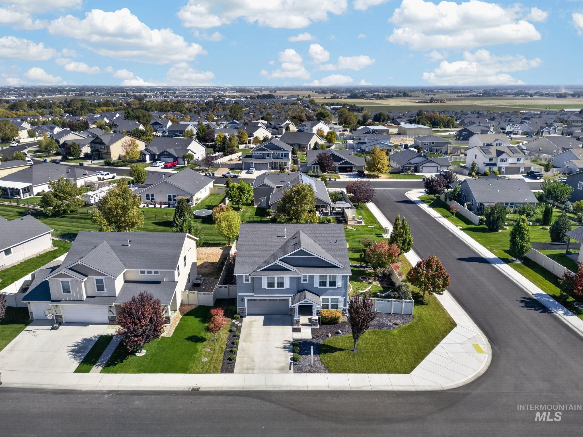 15304 Hanks Way, Caldwell, Idaho 83607, 4 Bedrooms, 3 Bathrooms, Residential For Sale, Price $525,000,MLS 99002162